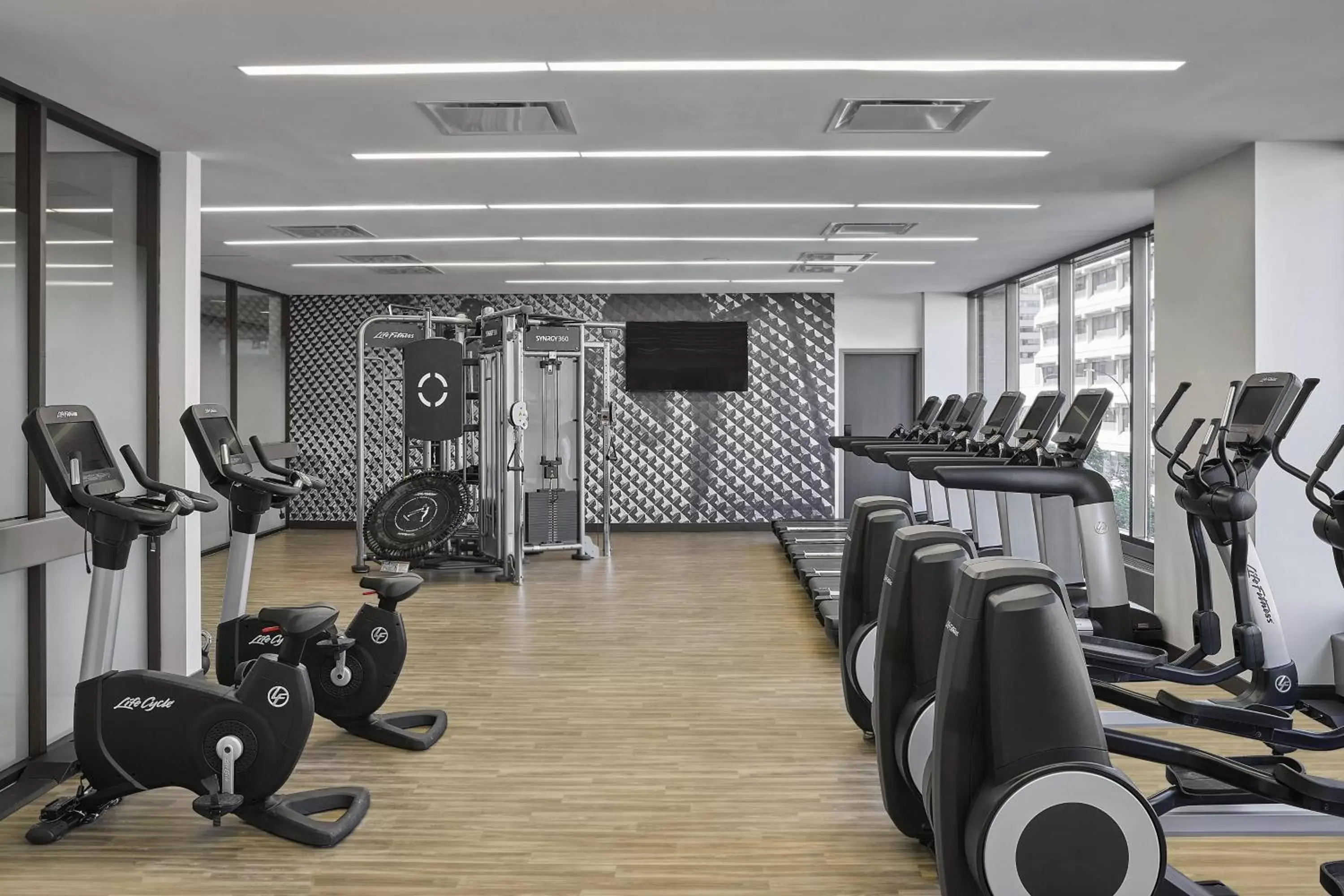 Fitness centre/facilities, Fitness Center/Facilities in Delta Hotels Calgary Downtown