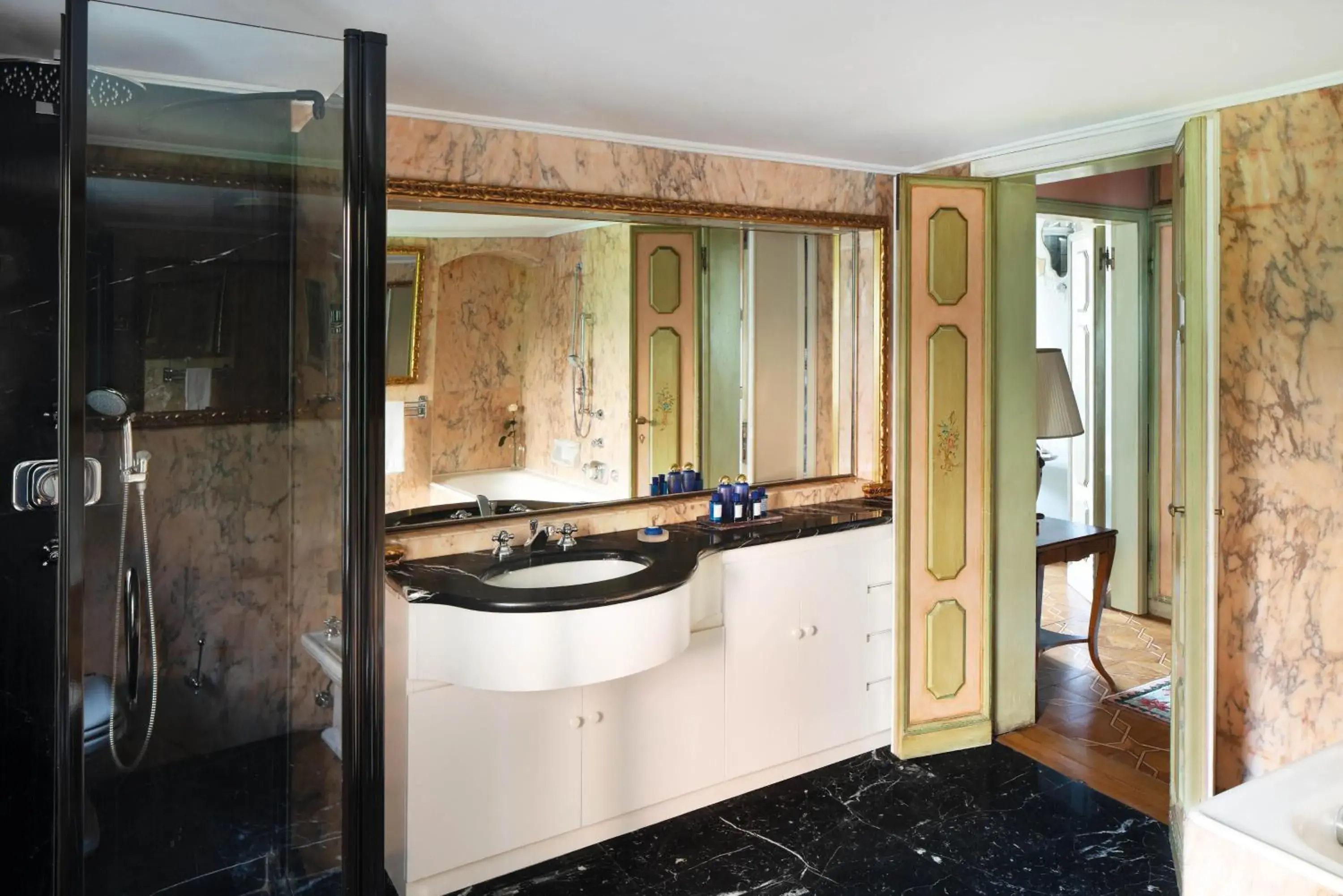 Bathroom in Hotel Cipriani, A Belmond Hotel, Venice