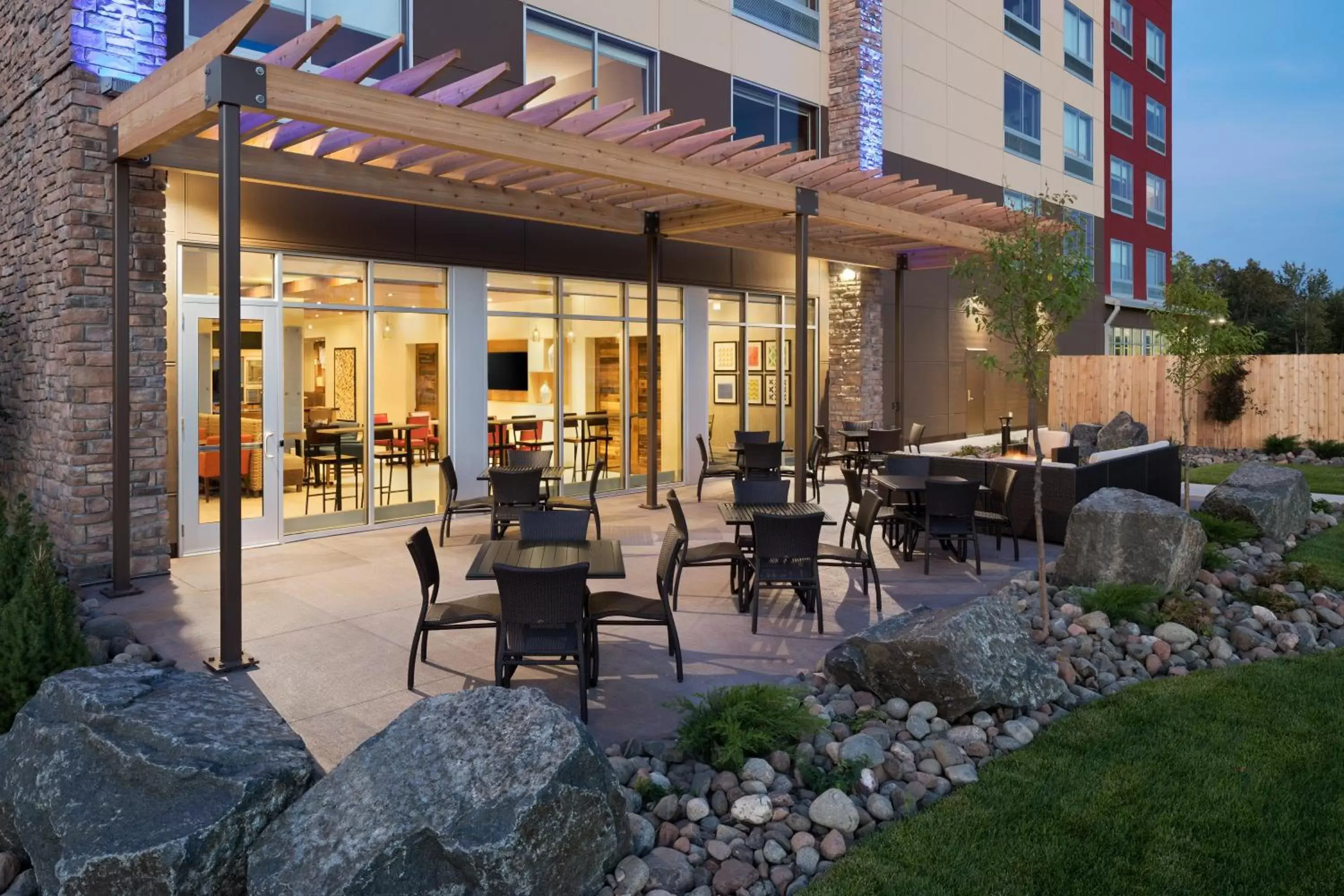 Other, Restaurant/Places to Eat in Holiday Inn Express & Suites Duluth North - Miller Hill, an IHG Hotel
