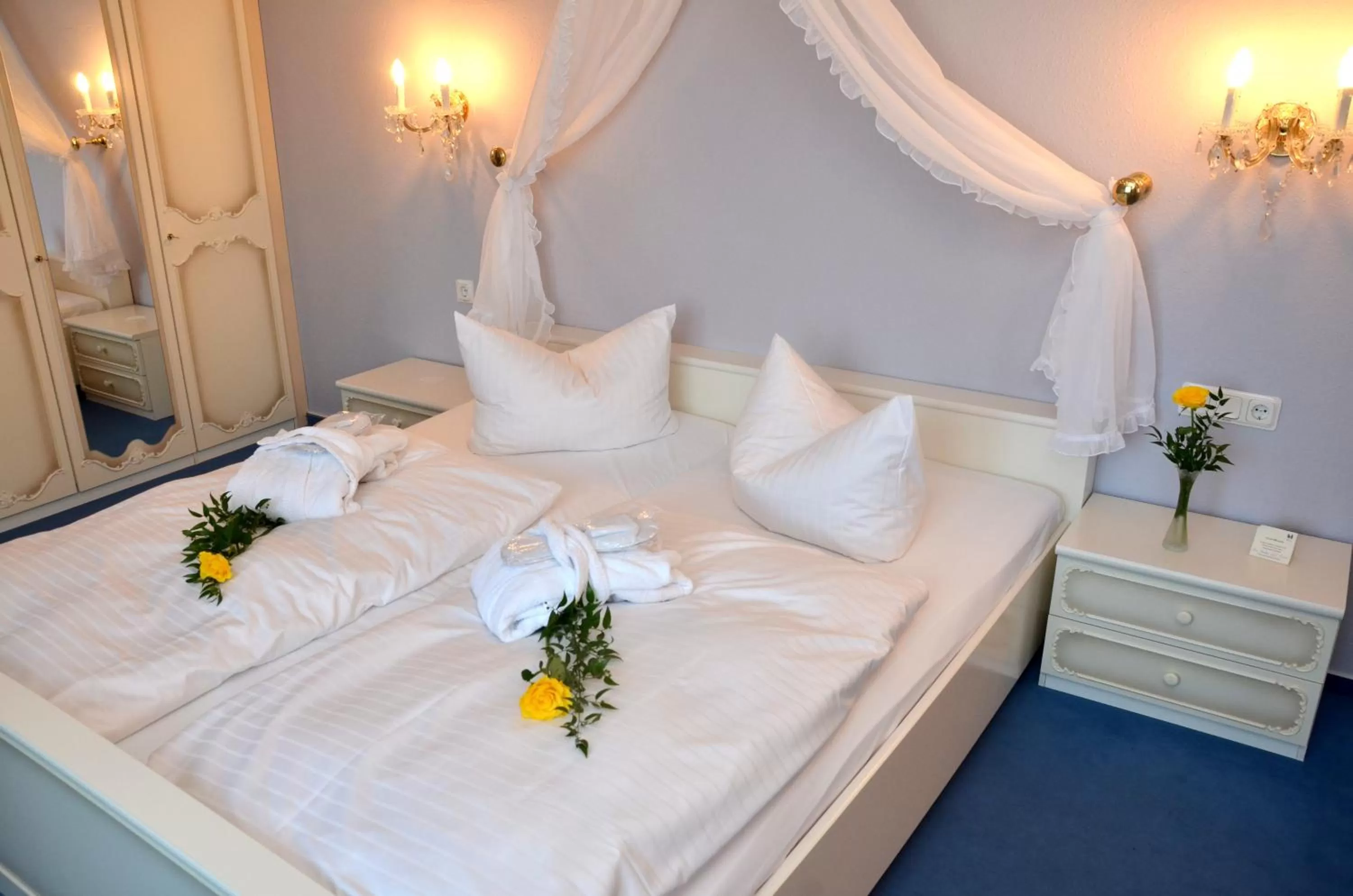 Bed in Hotel Landhaus Wörlitzer Hof