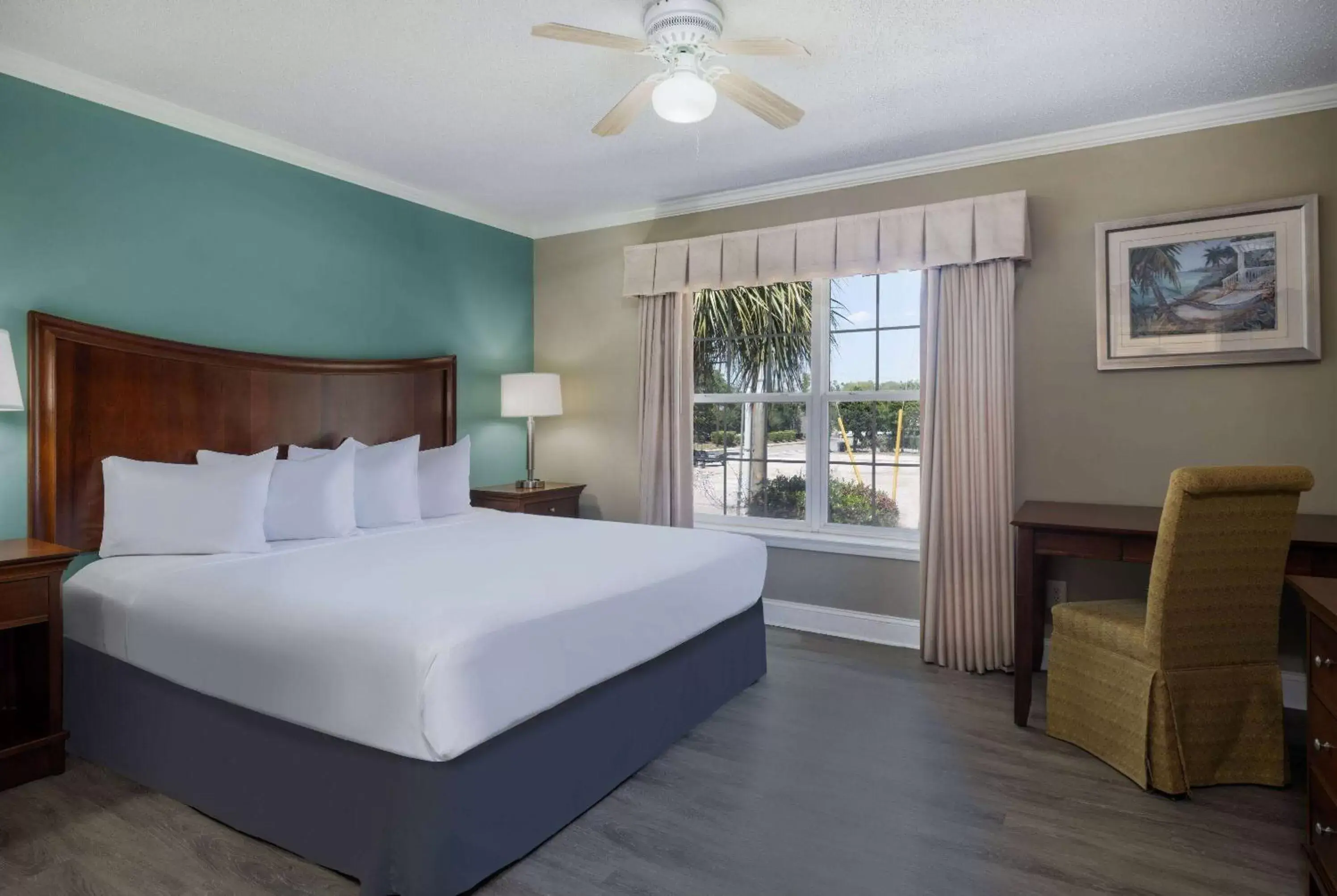 Bed in The Sandbar Hotel, Trademark Collection by Wyndham