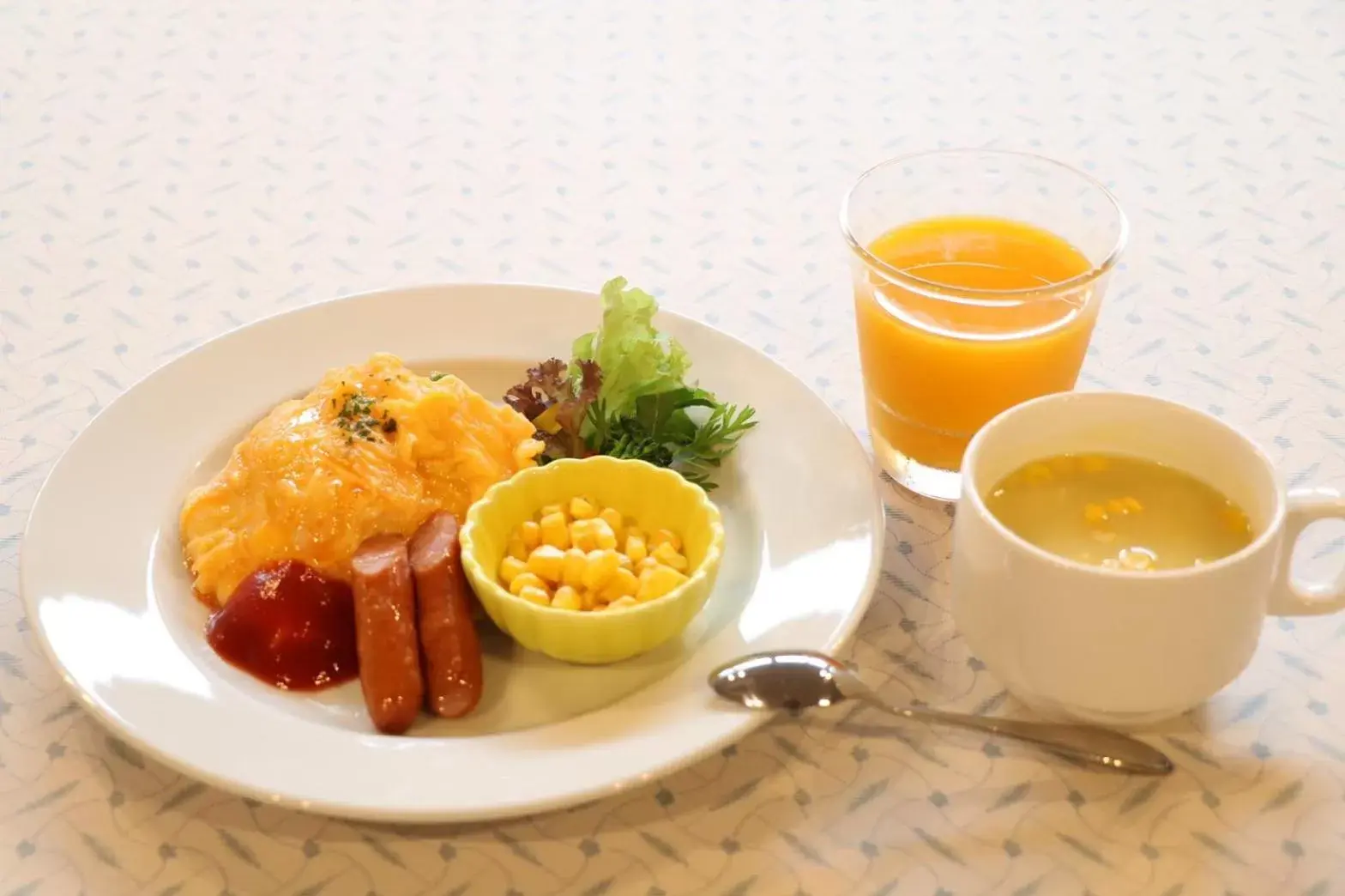 Restaurant/places to eat in Hotel Front Inn Fukuoka Airport