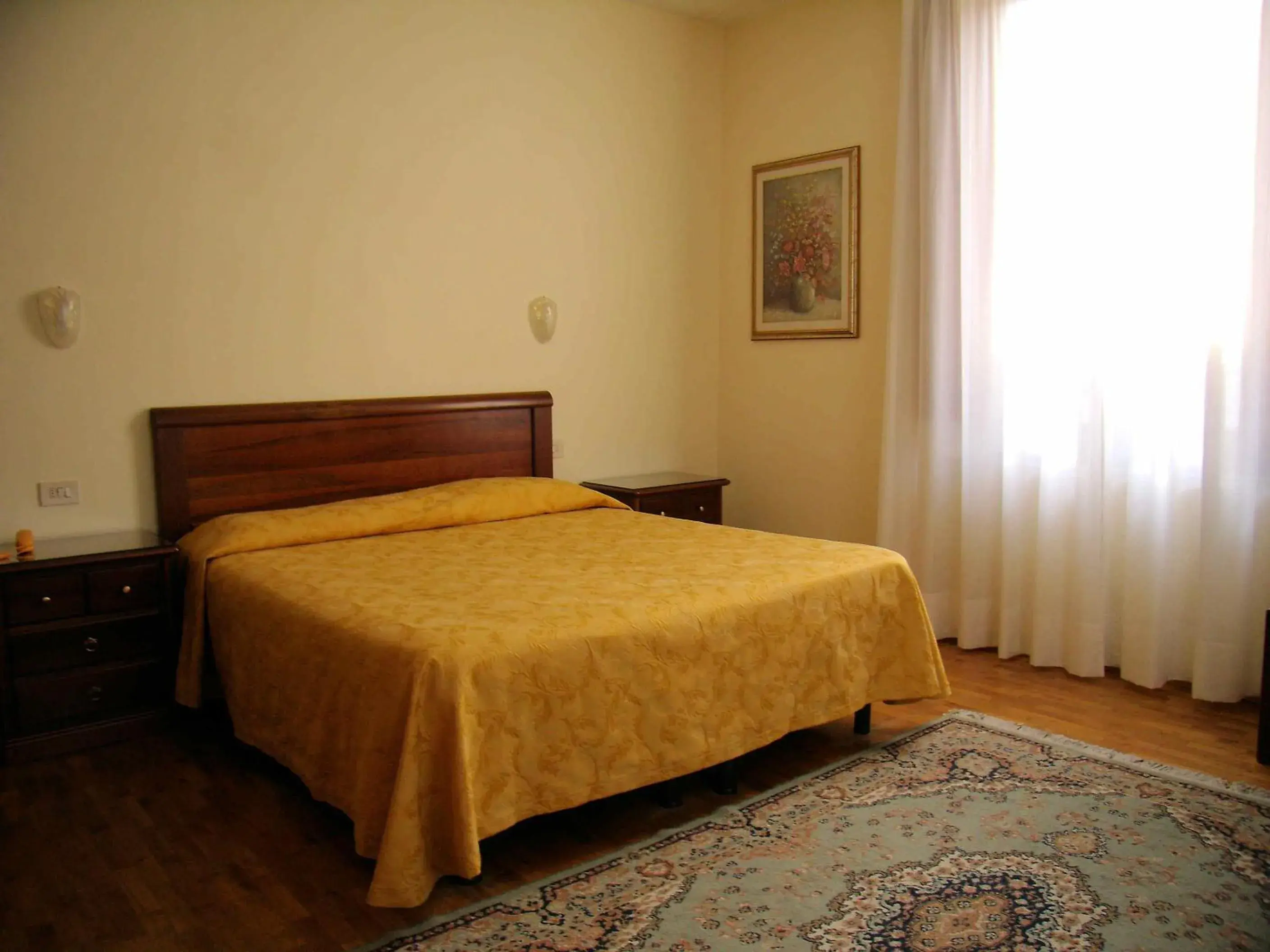 Bedroom, Bed in Hotel Savoia & Campana