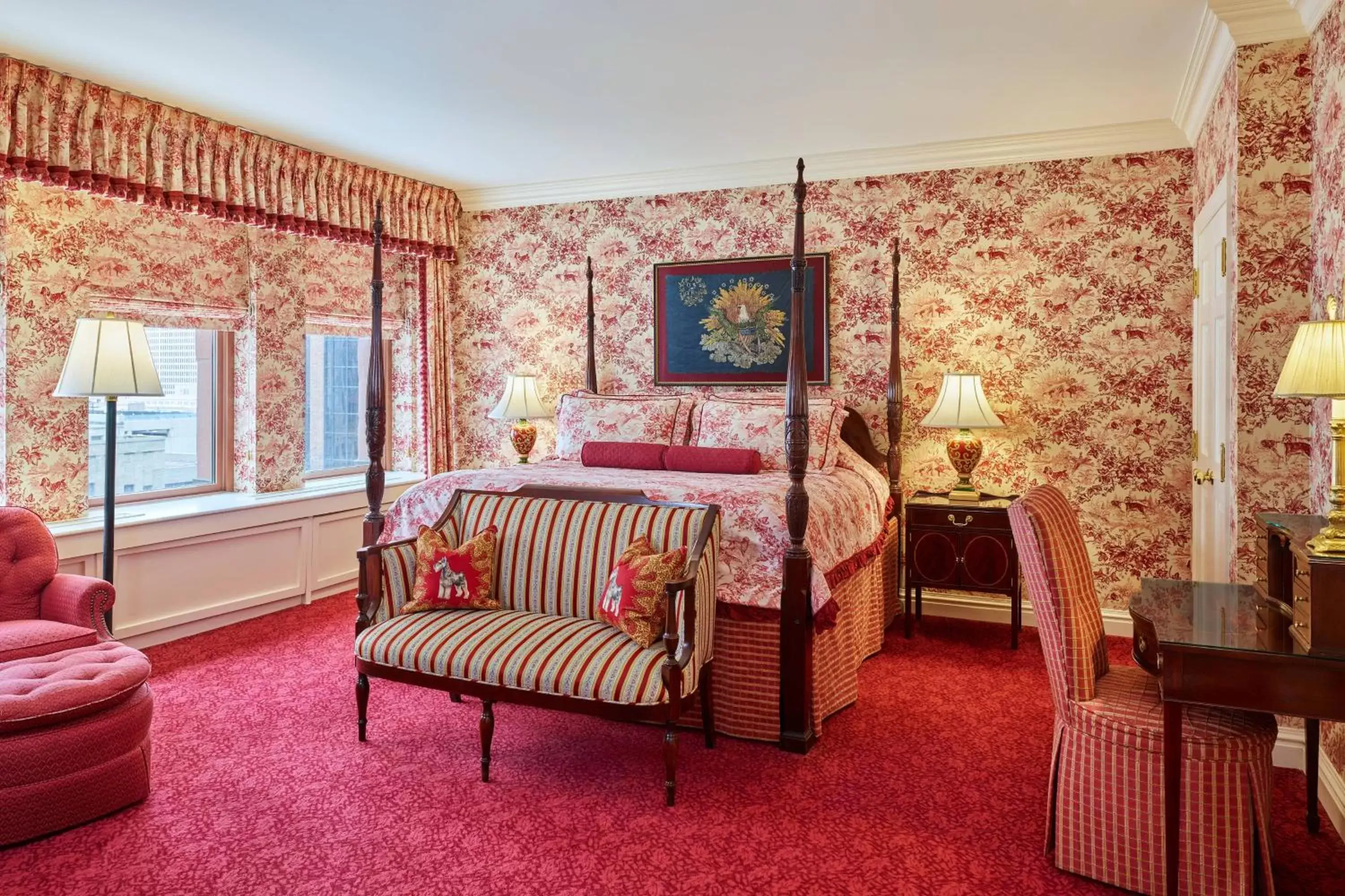 Photo of the whole room, Seating Area in The Brown Palace Hotel and Spa, Autograph Collection