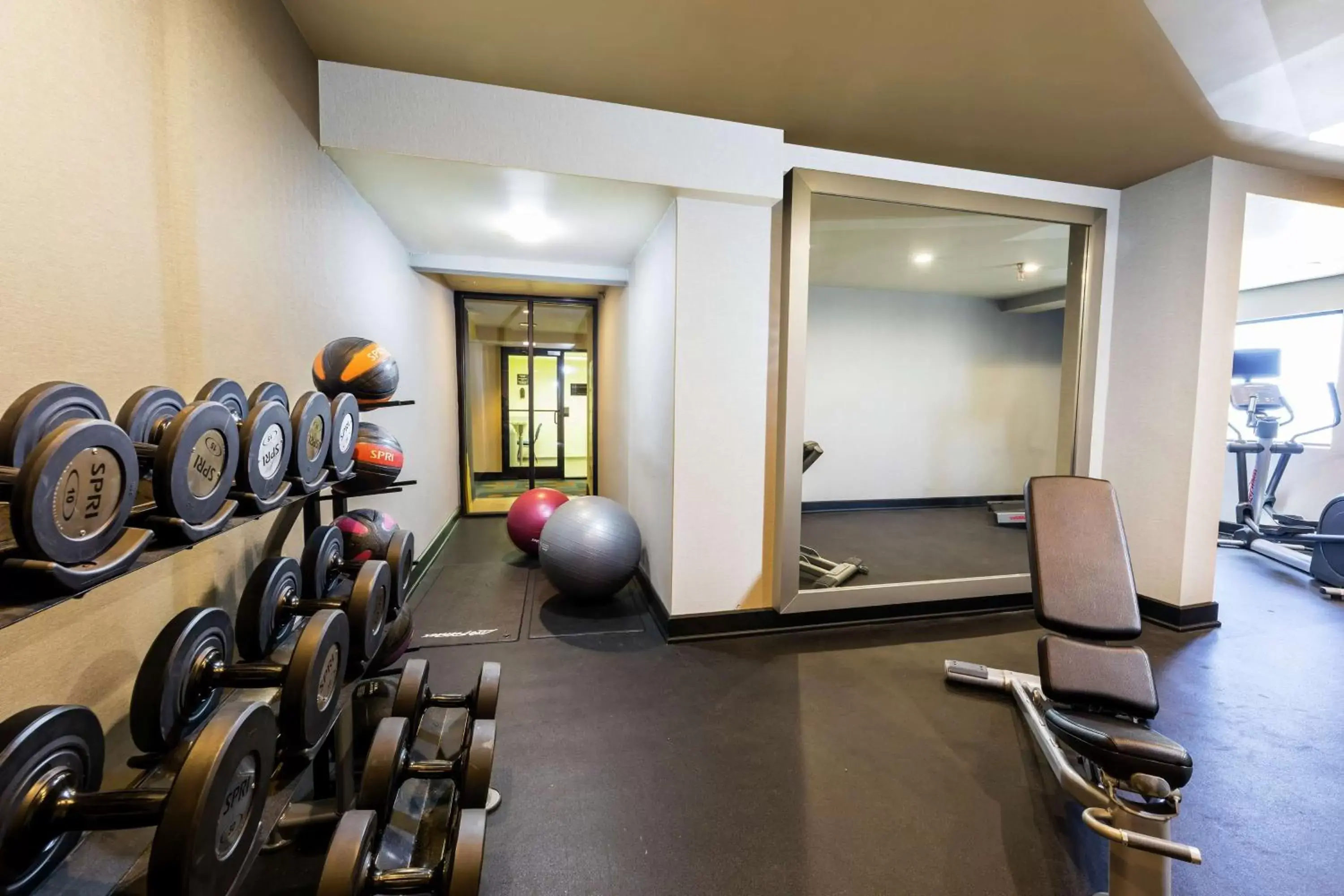 Fitness centre/facilities, Fitness Center/Facilities in Hampton Inn Virginia Beach Oceanfront North