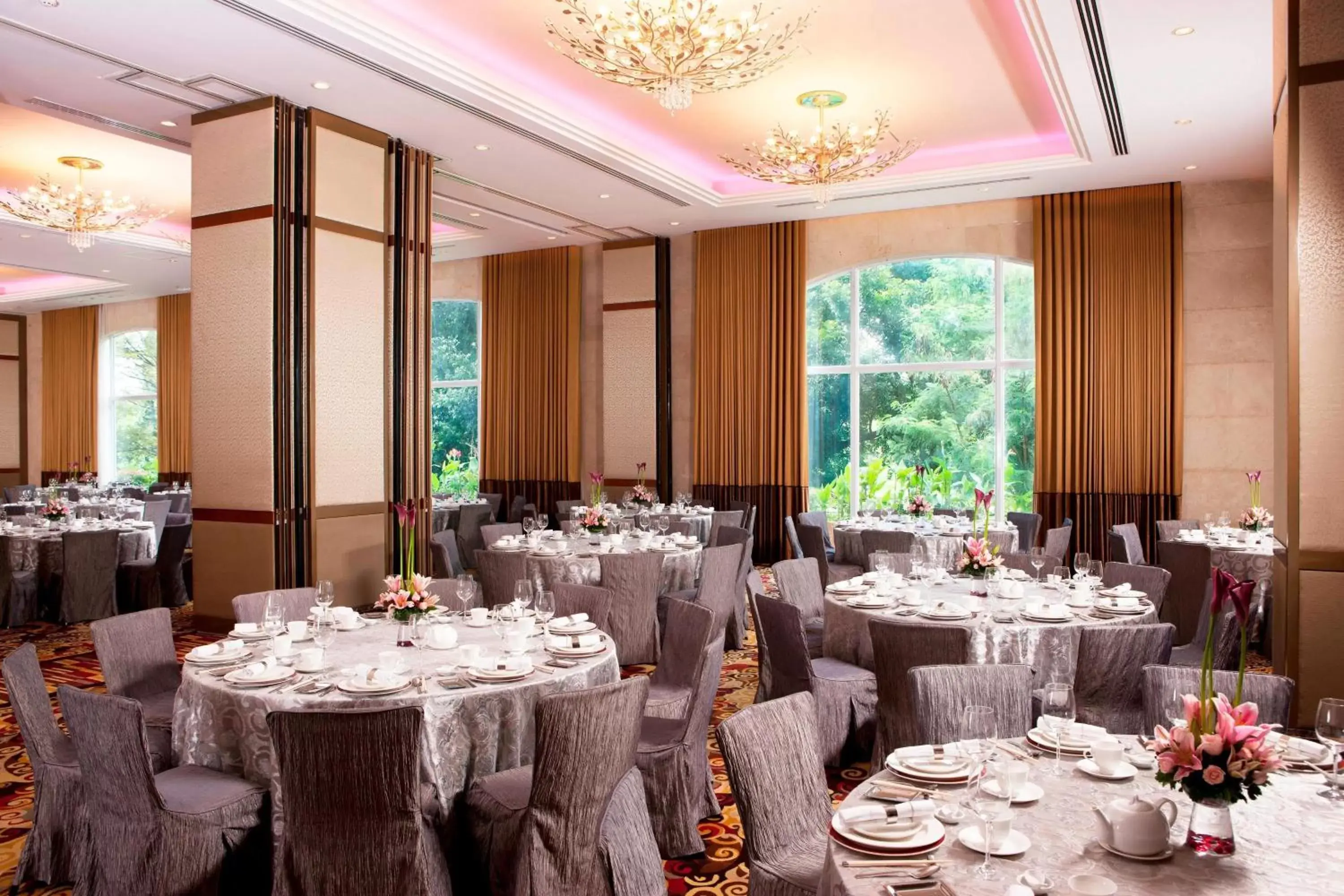 Banquet/Function facilities, Restaurant/Places to Eat in Manila Marriott Hotel
