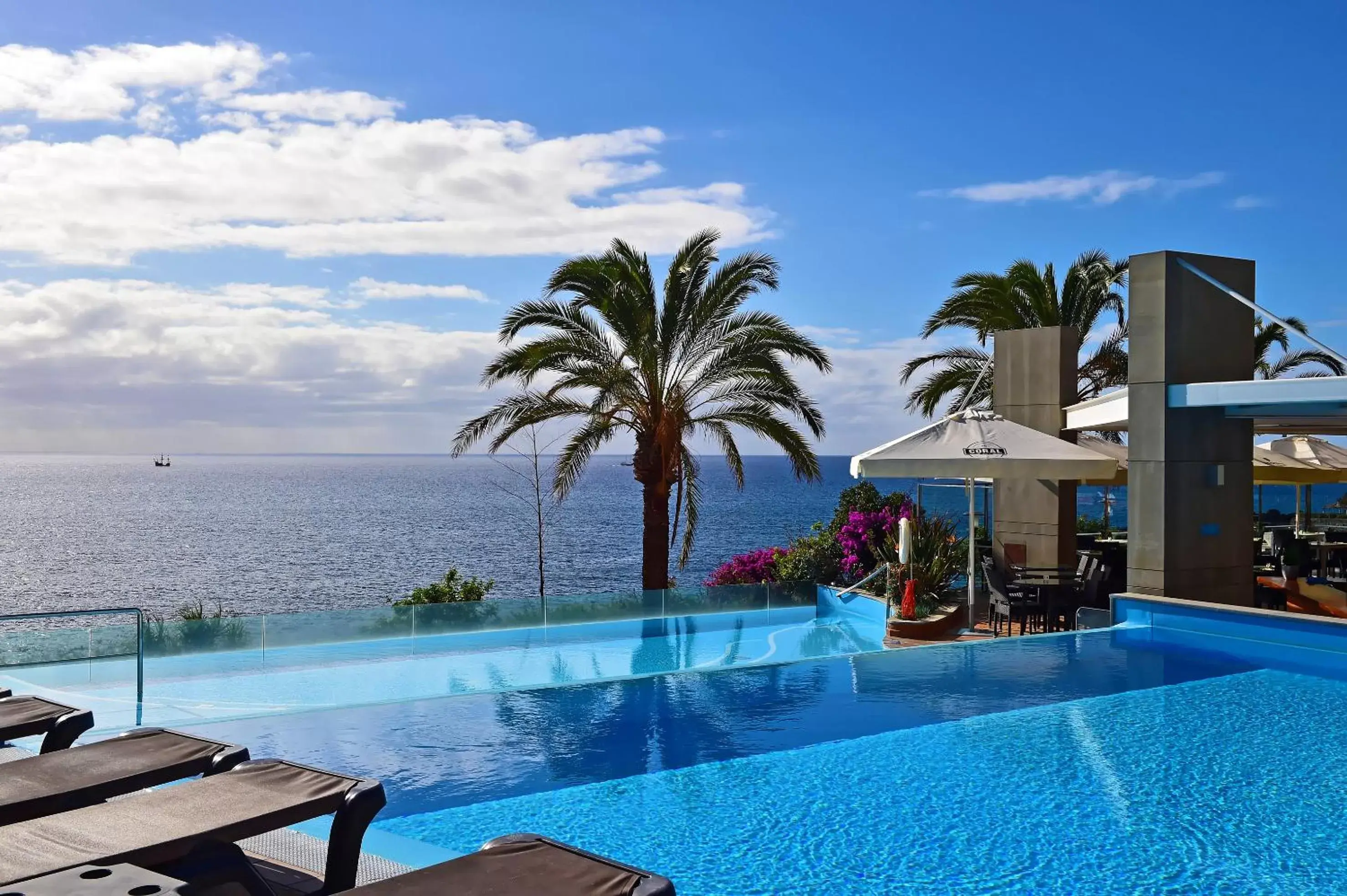 Sea view, Swimming Pool in Pestana Promenade Ocean Resort Hotel