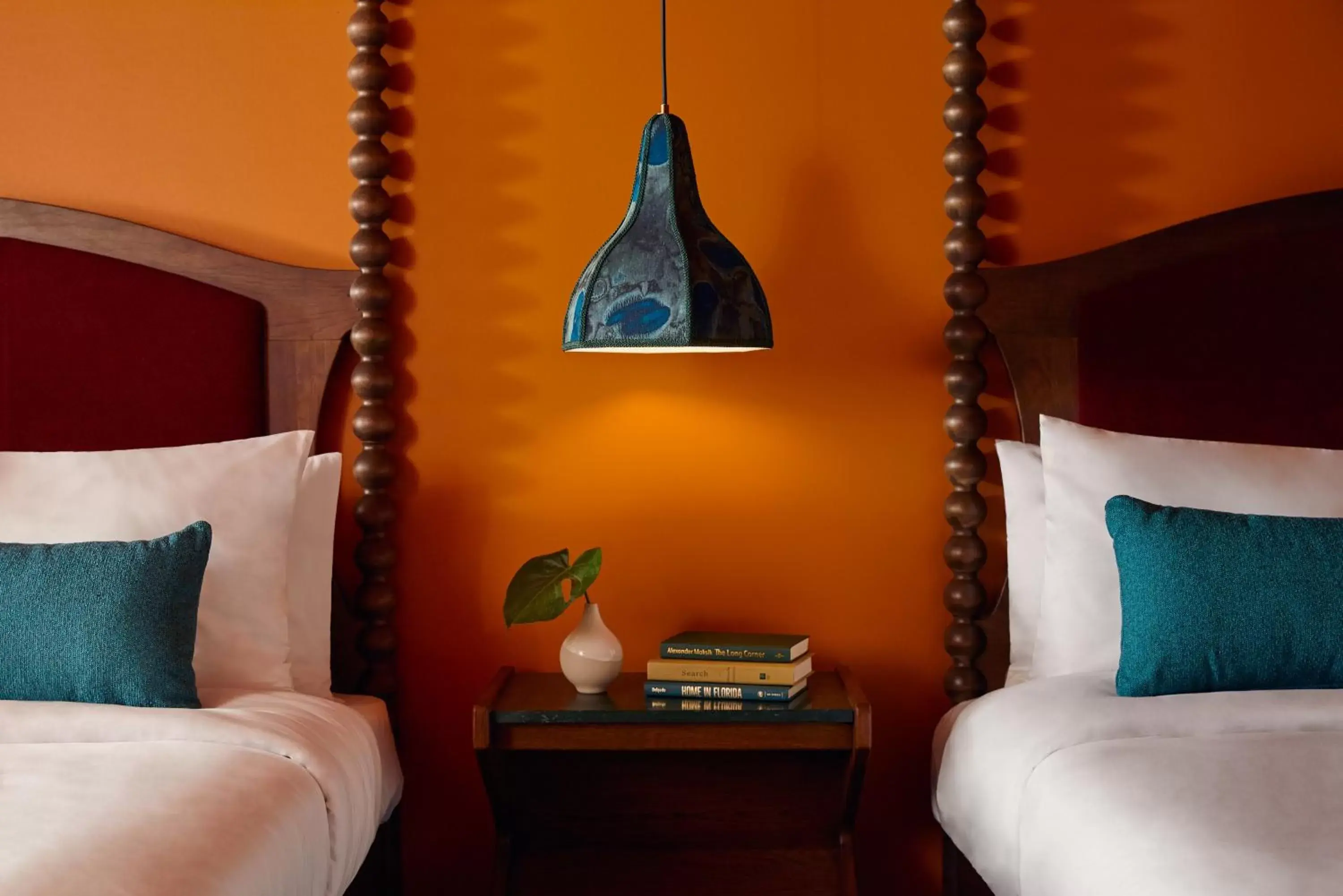 Bed in Mayfair House Hotel & Garden Bed in Mayfair House Hotel & Garden