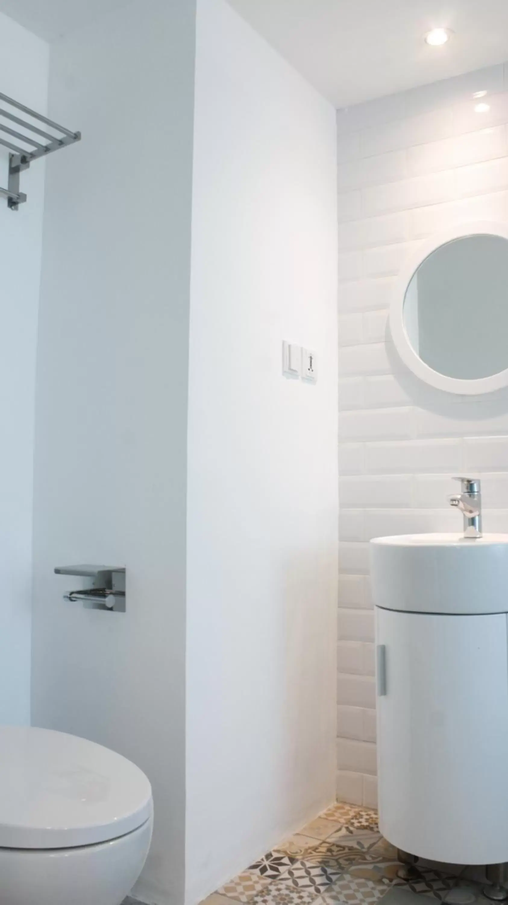 Bathroom in Dafam Express Jaksa Jakarta Bathroom in Dafam Express Jaksa Jakarta