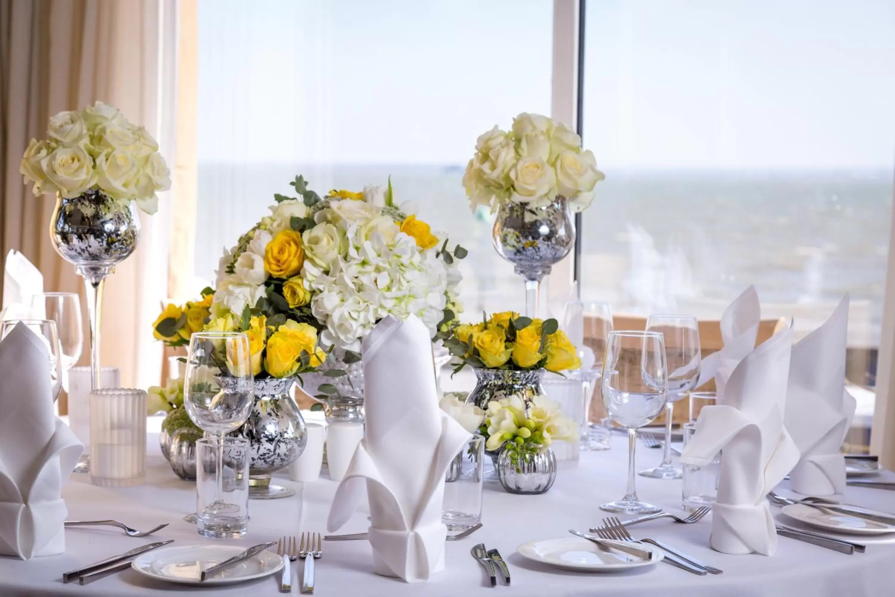 Banquet/Function facilities, Banquet Facilities in Roslin Beach Hotel