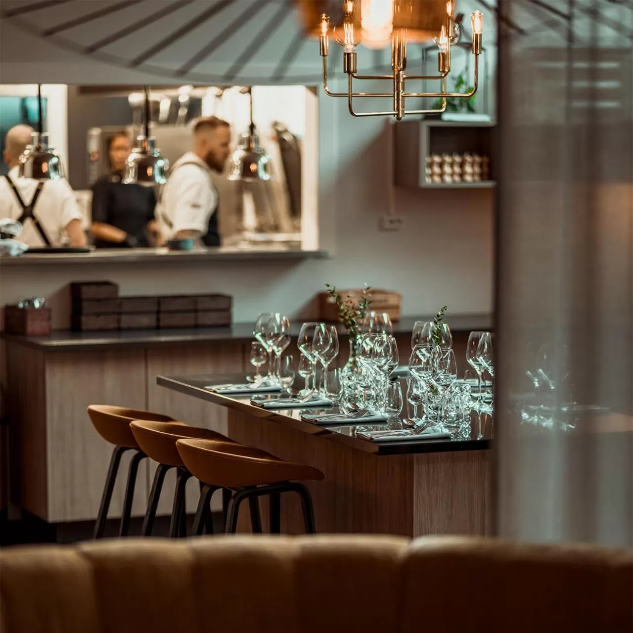 Restaurant/places to eat in Sunlight Hotel Conference & Spa