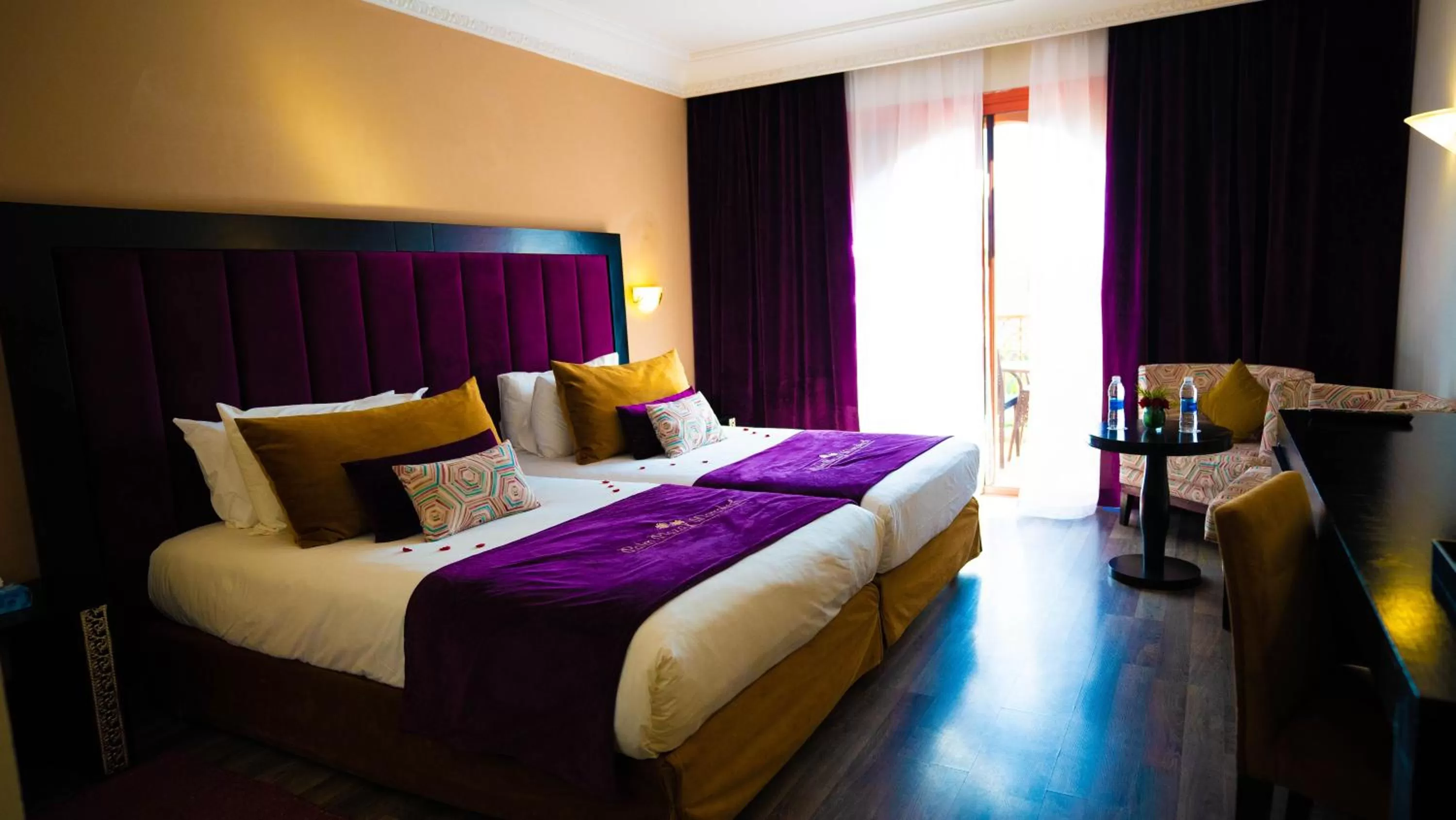 Property building, Bed in Palm Plaza Marrakech