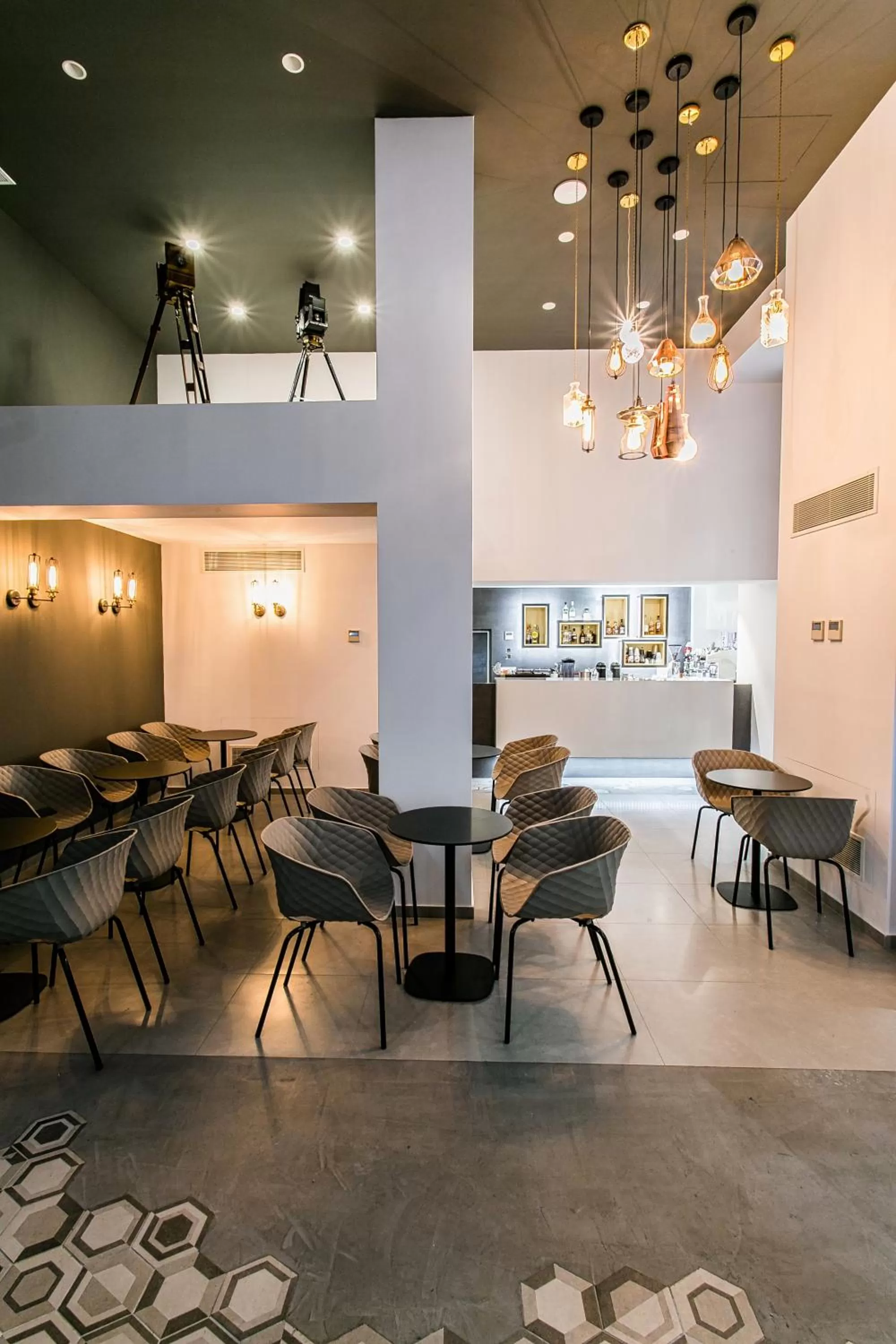 Restaurant/places to eat in Athens Cypria Hotel