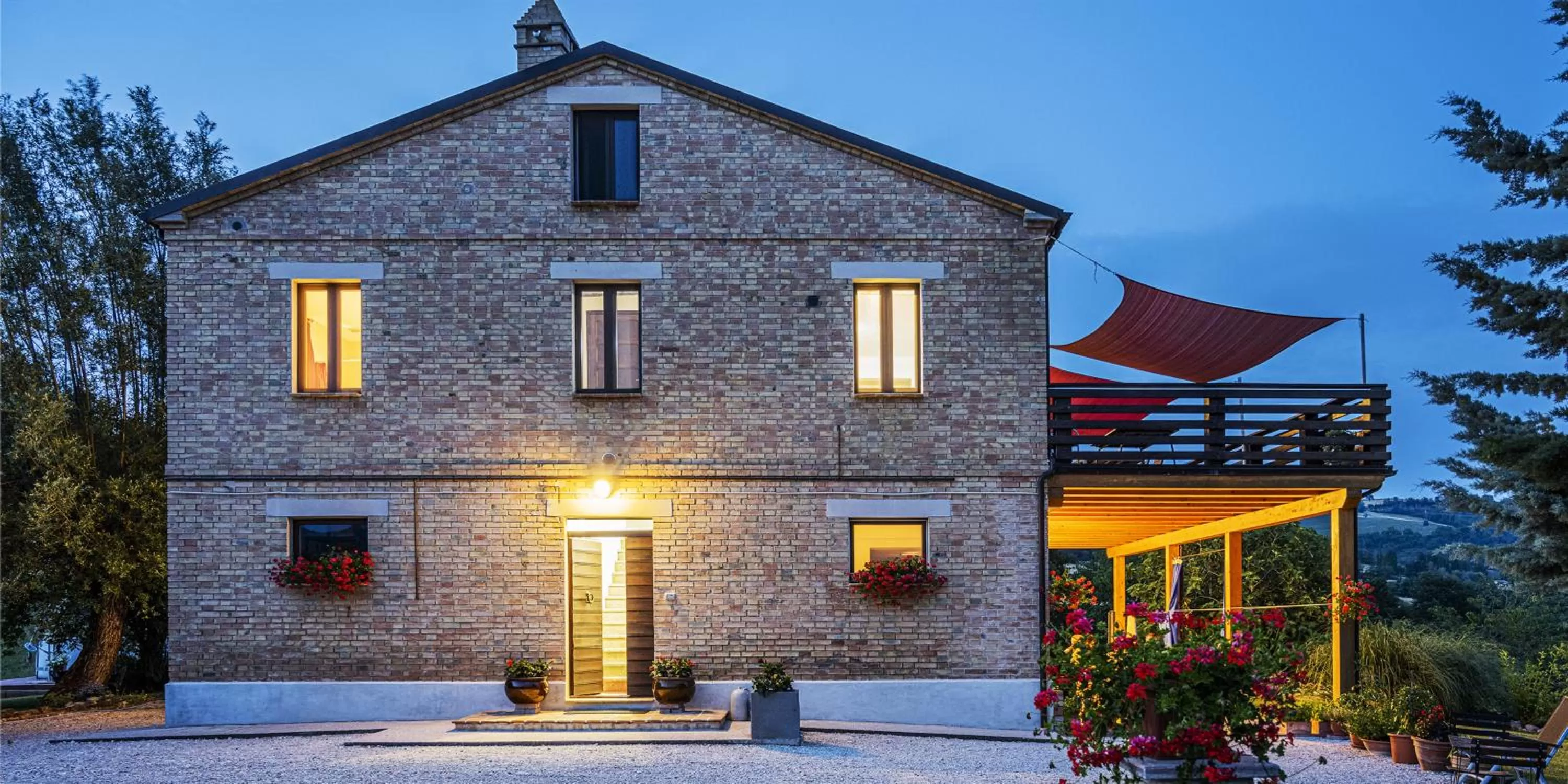 Facade/entrance in Casa Friano