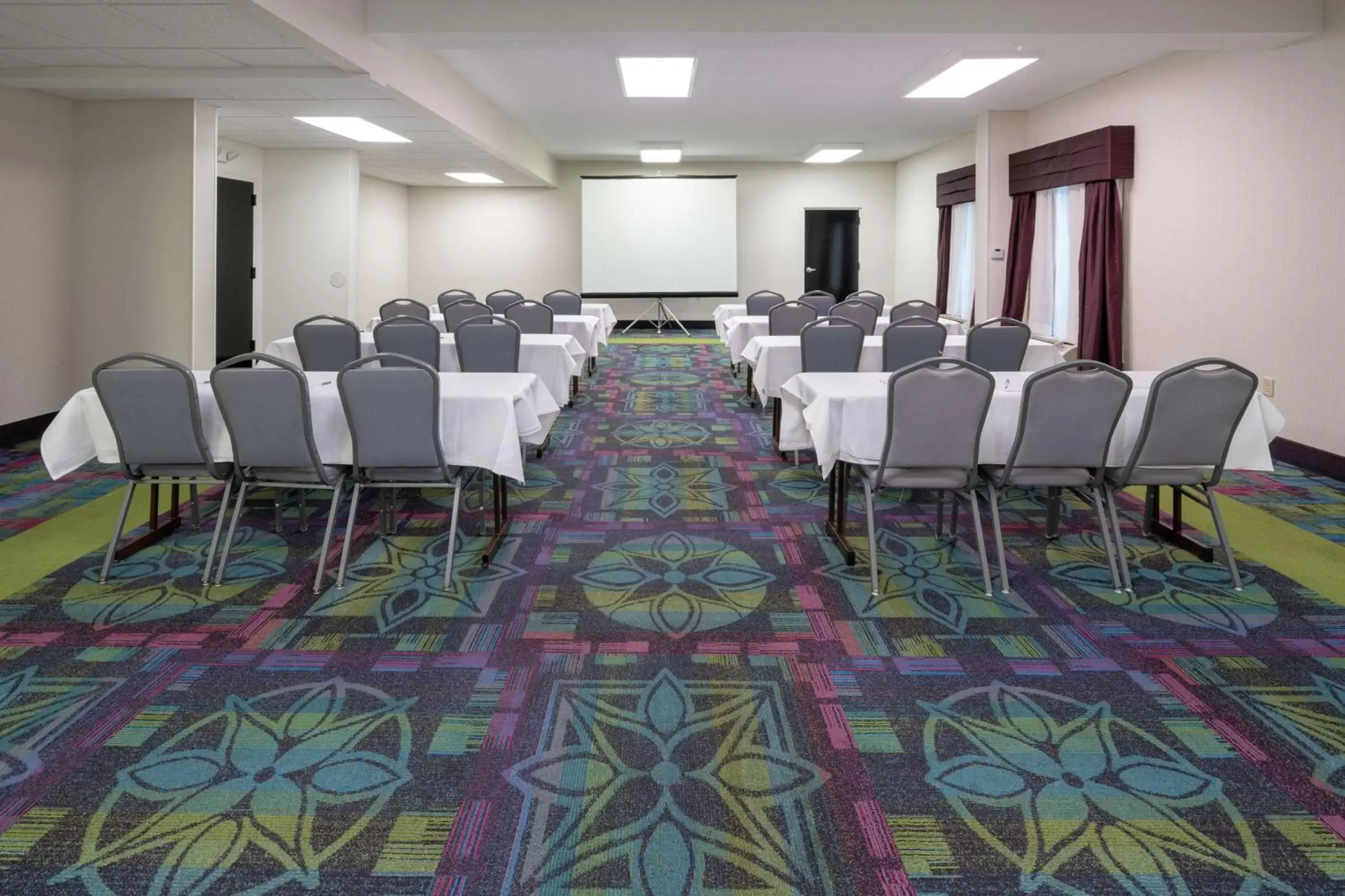 Meeting/conference room in Hampton Inn Hopewell Fort Lee