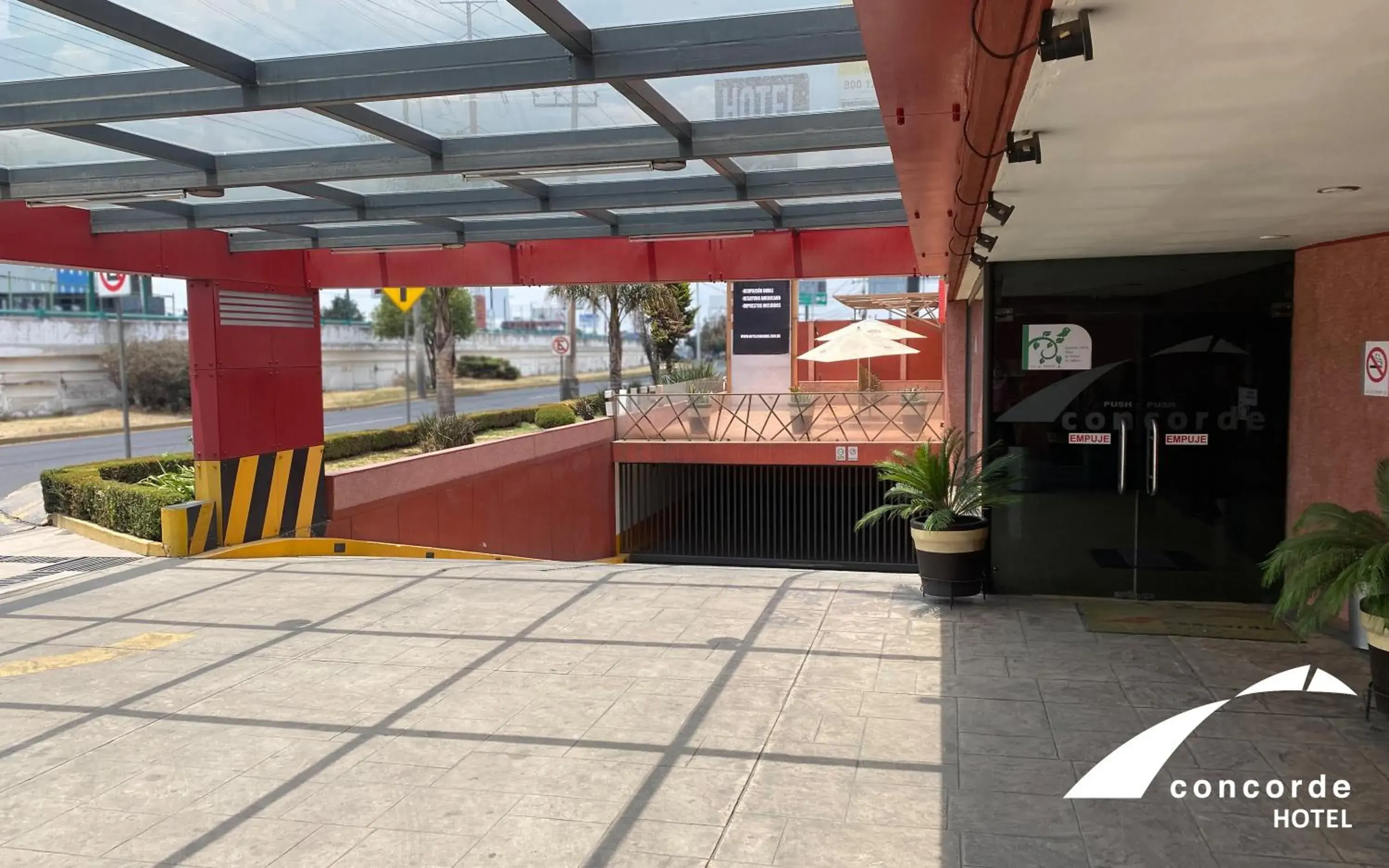 Facade/entrance in Hotel Concorde Toluca Facade/entrance in Hotel Concorde Toluca