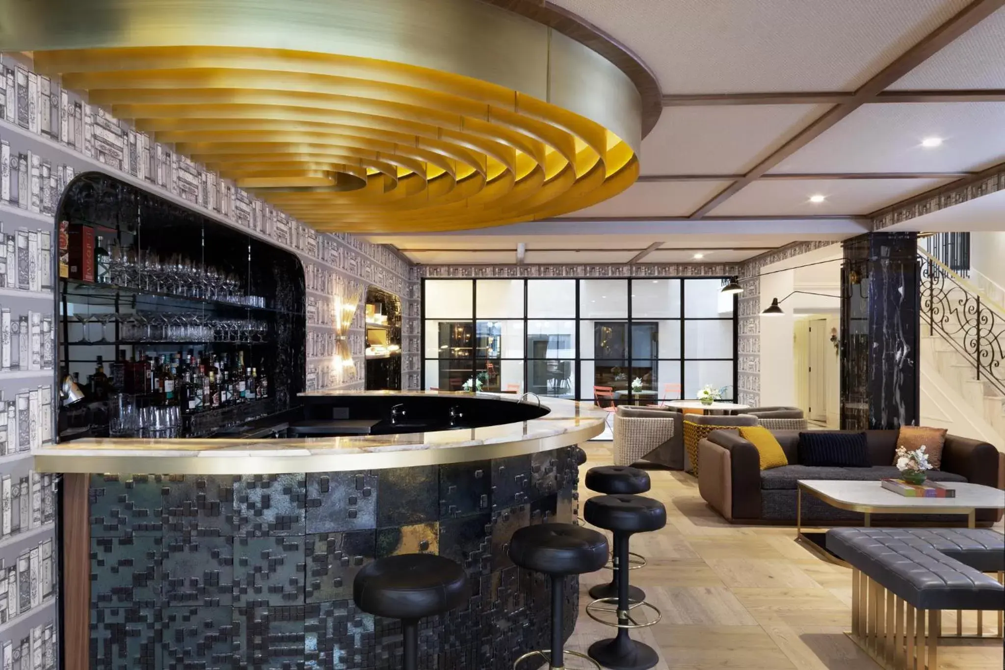 Lounge or bar, Lobby/Reception in The Alest Hotel