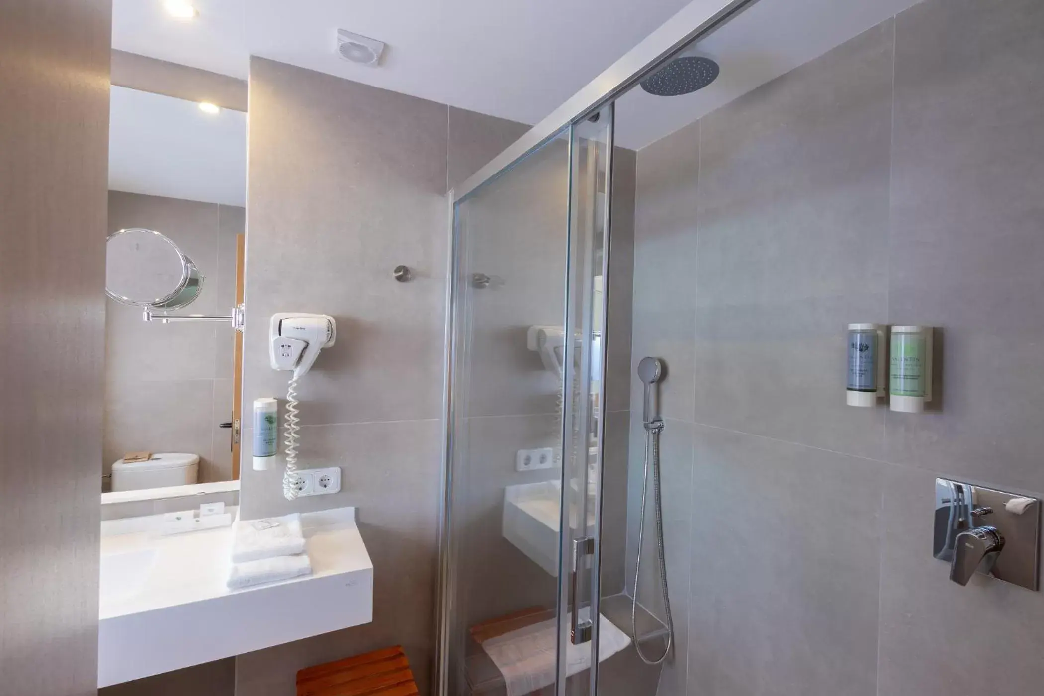 Shower, Bathroom in Valentin Reina Paguera - Adults Only