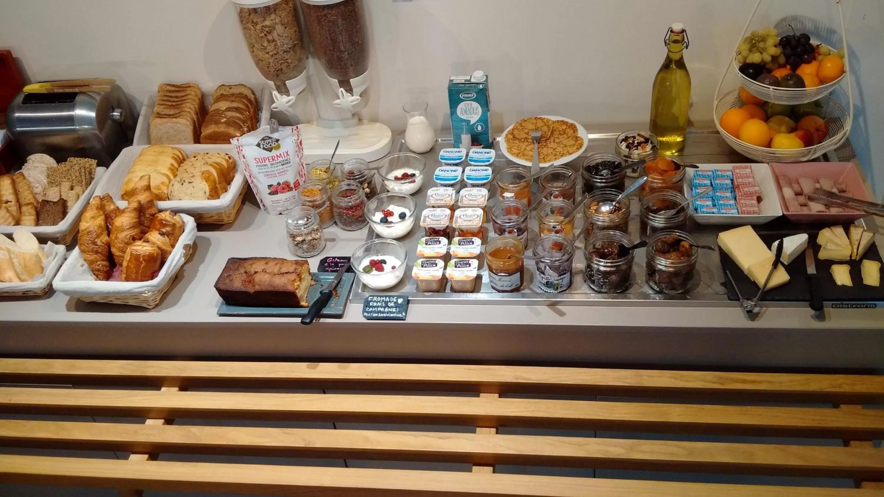 Restaurant/places to eat in HALT HOTEL - Choisissez l'Hôtellerie Indépendante