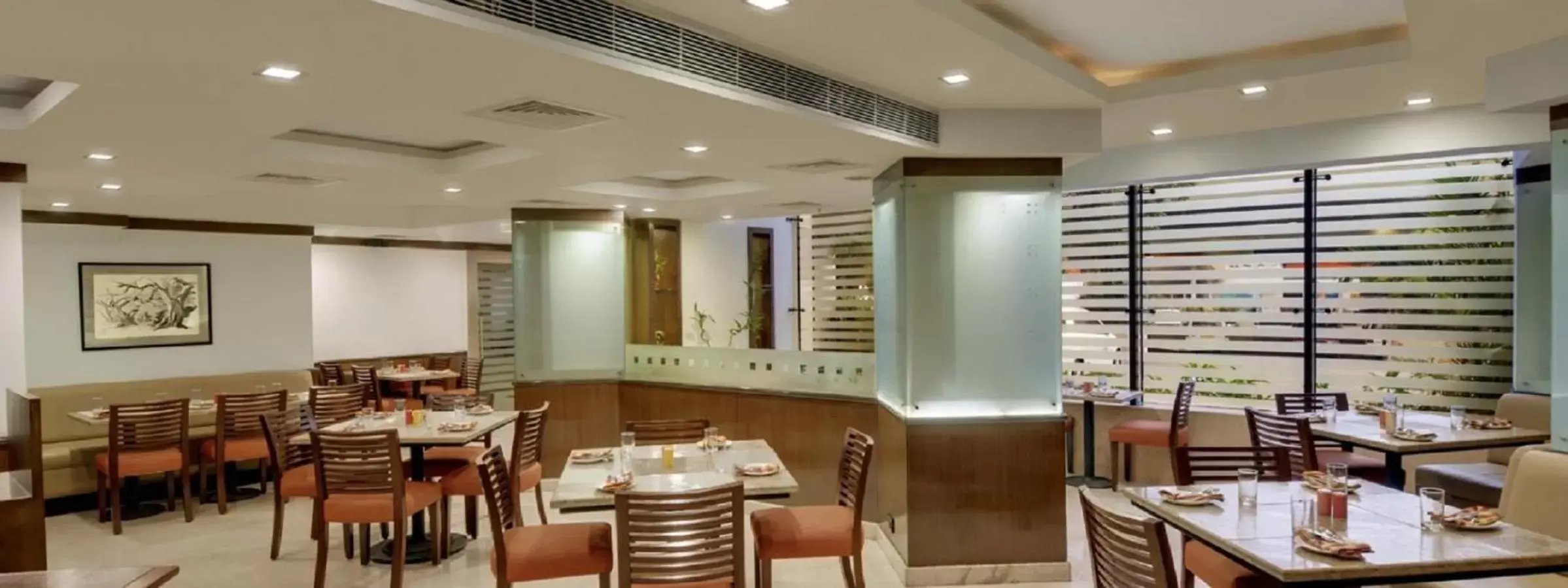 Restaurant/Places to Eat in The Residency, Chennai