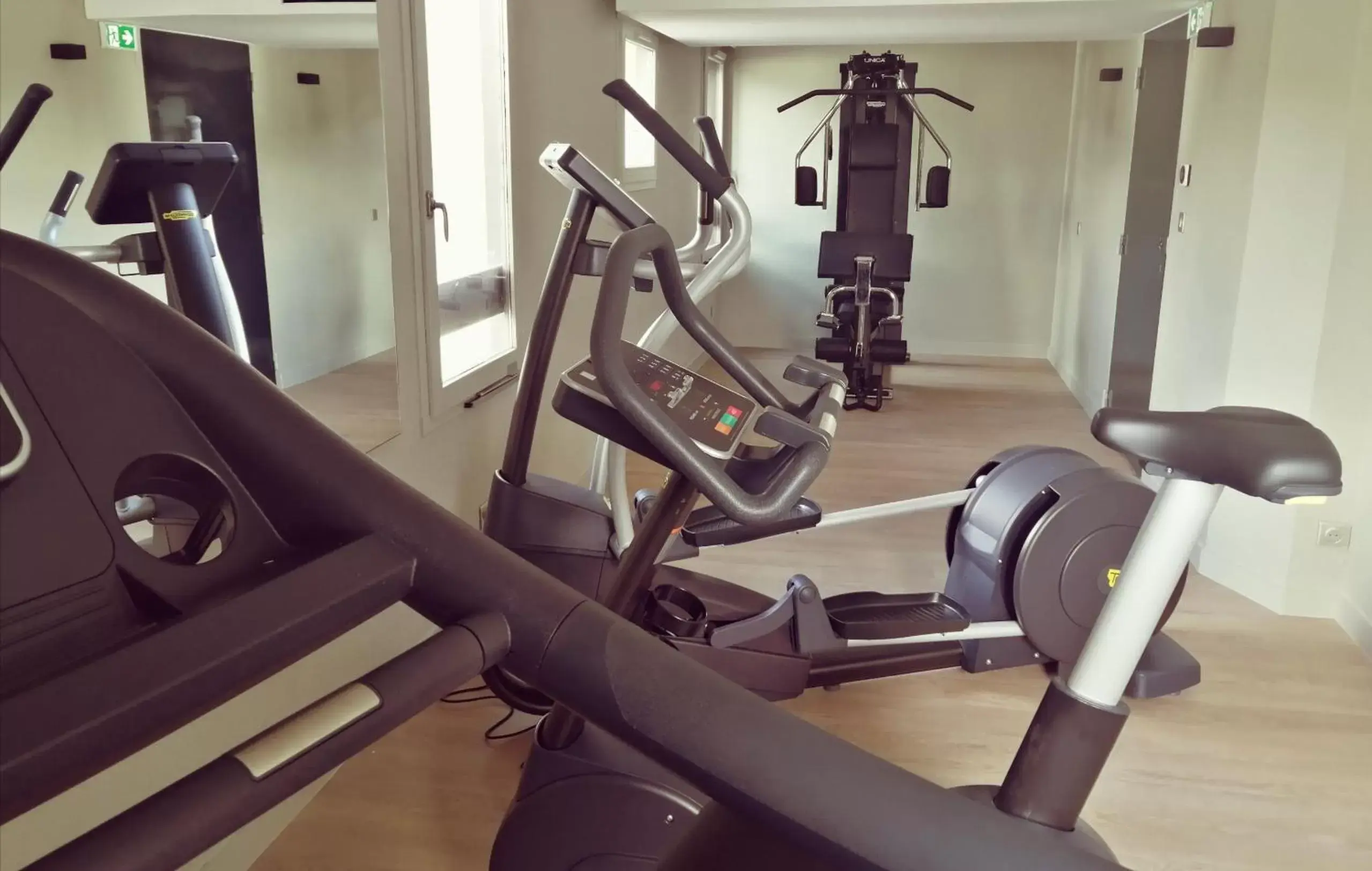 Fitness centre/facilities, Fitness Center/Facilities in ibis Styles Clermont-Ferrand Aéroport