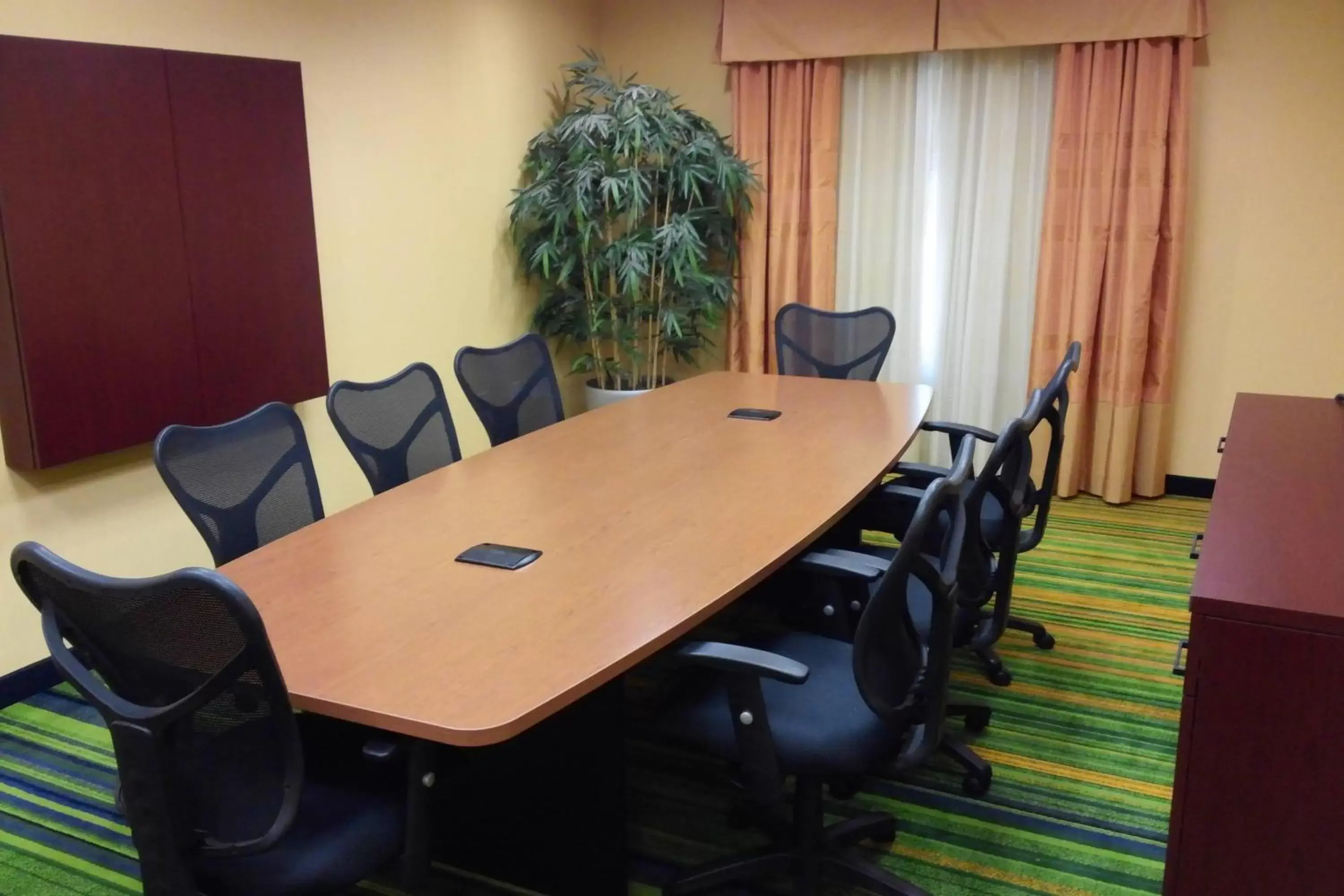 Meeting/conference room in Fairfield Inn & Suites Indianapolis Avon
