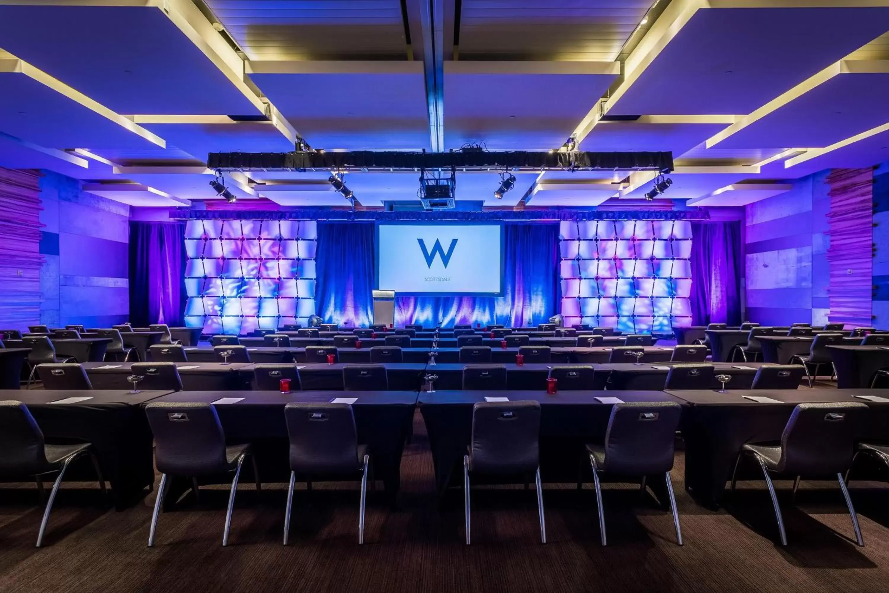 Meeting/conference room in W Scottsdale