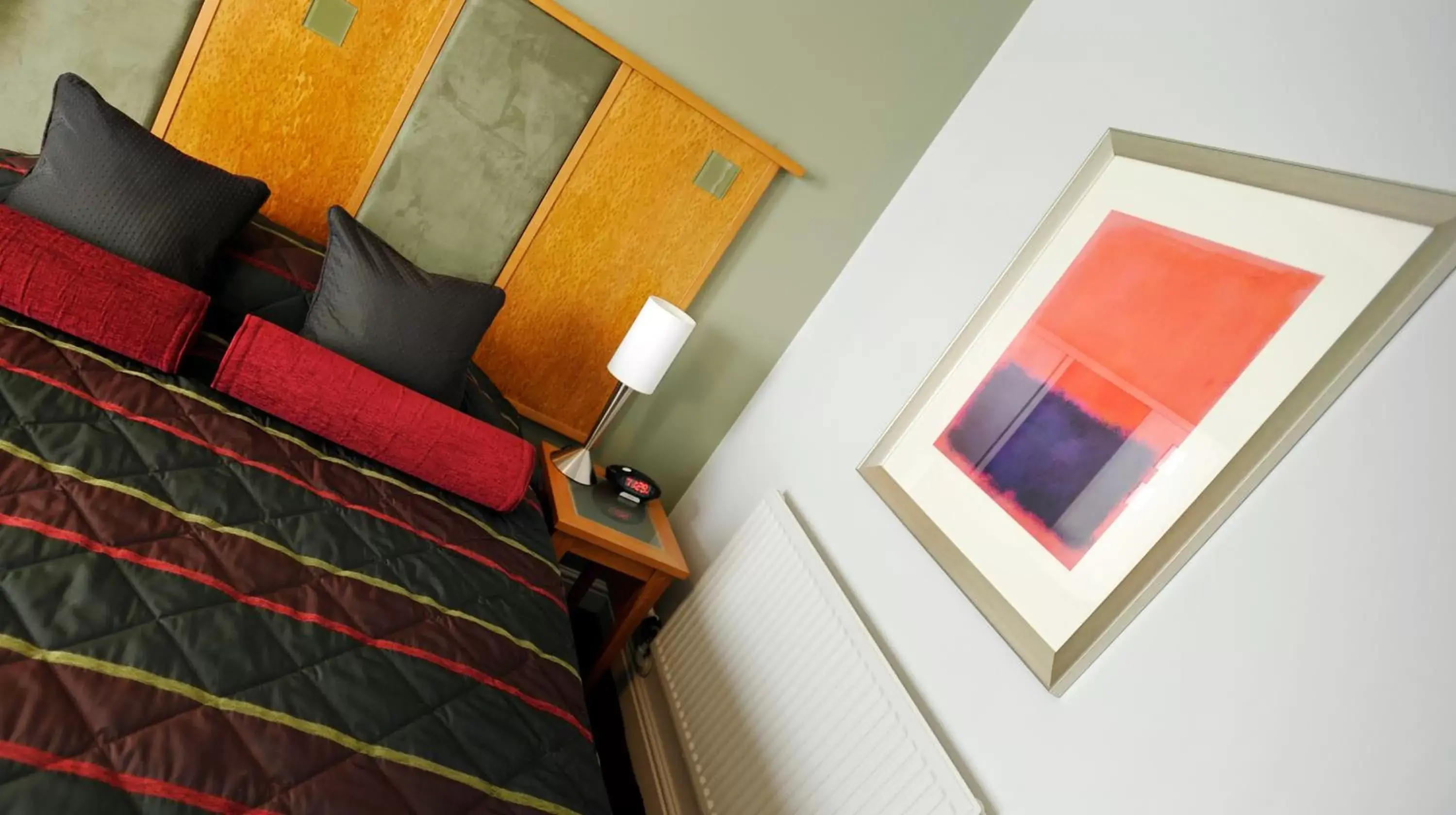 Bed in De Vere Cranage Estate Bed in De Vere Cranage Estate