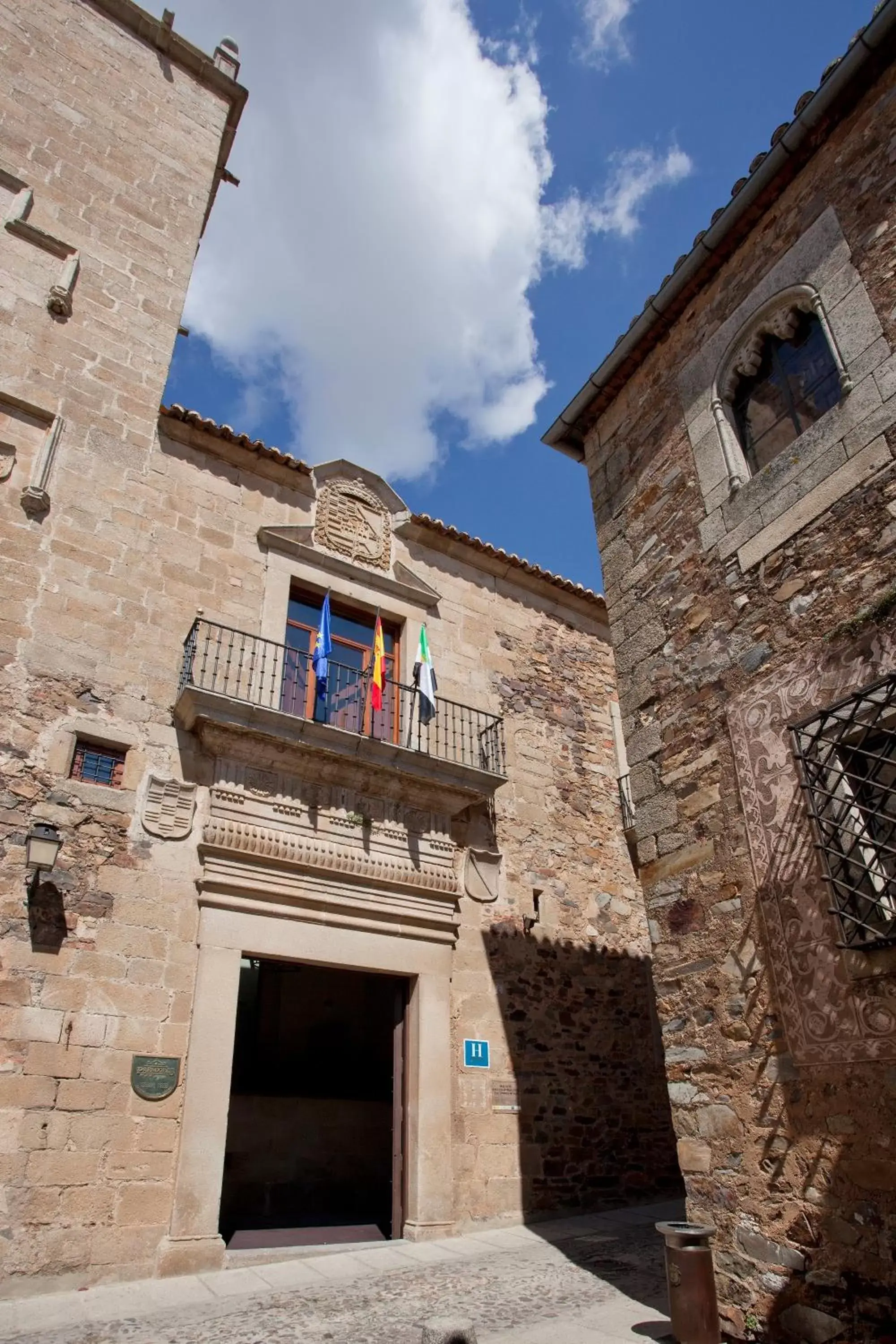 Facade/entrance, Property Building in Parador de Caceres