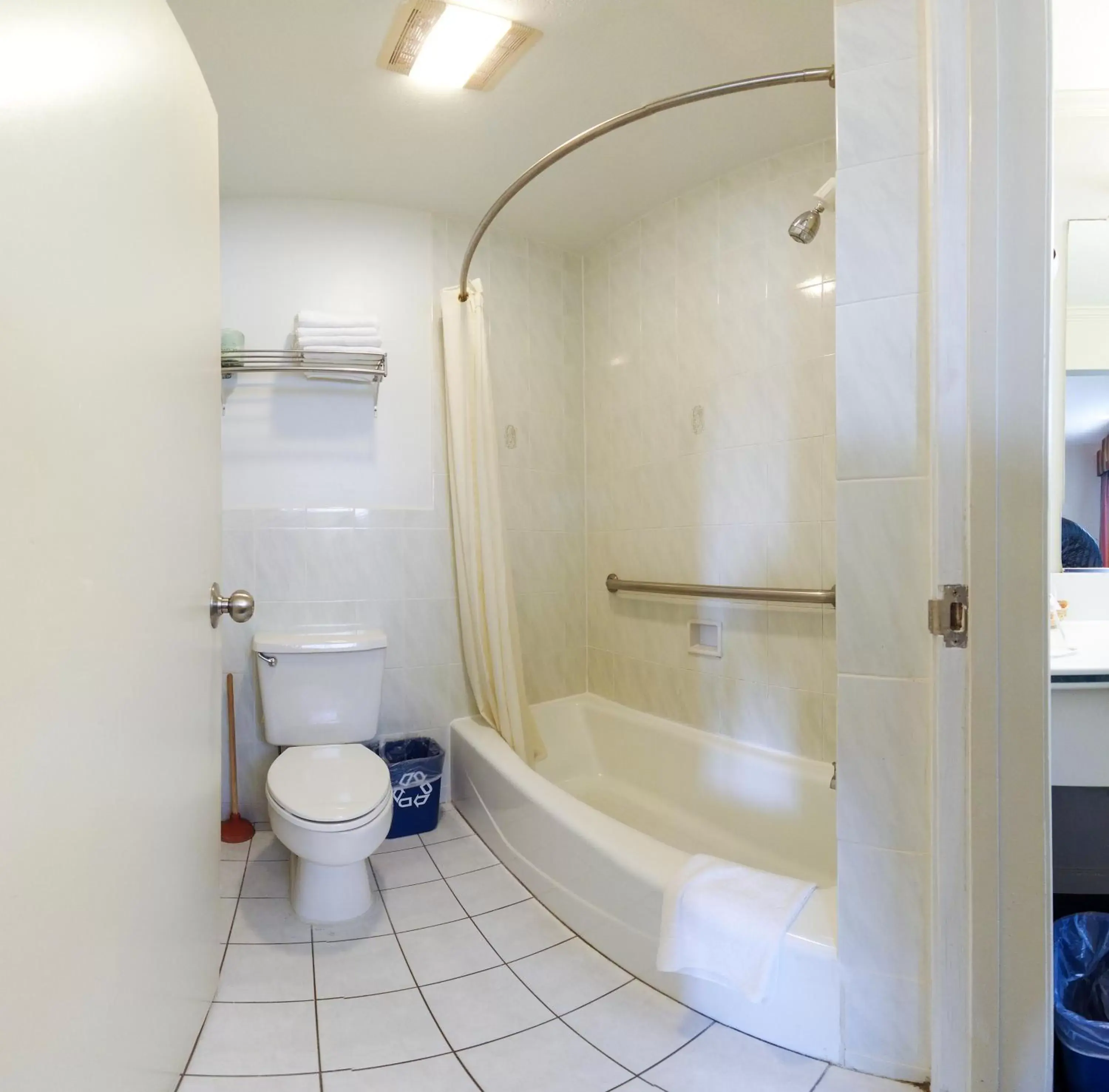 Shower, Bathroom in Inn at Golden Gate