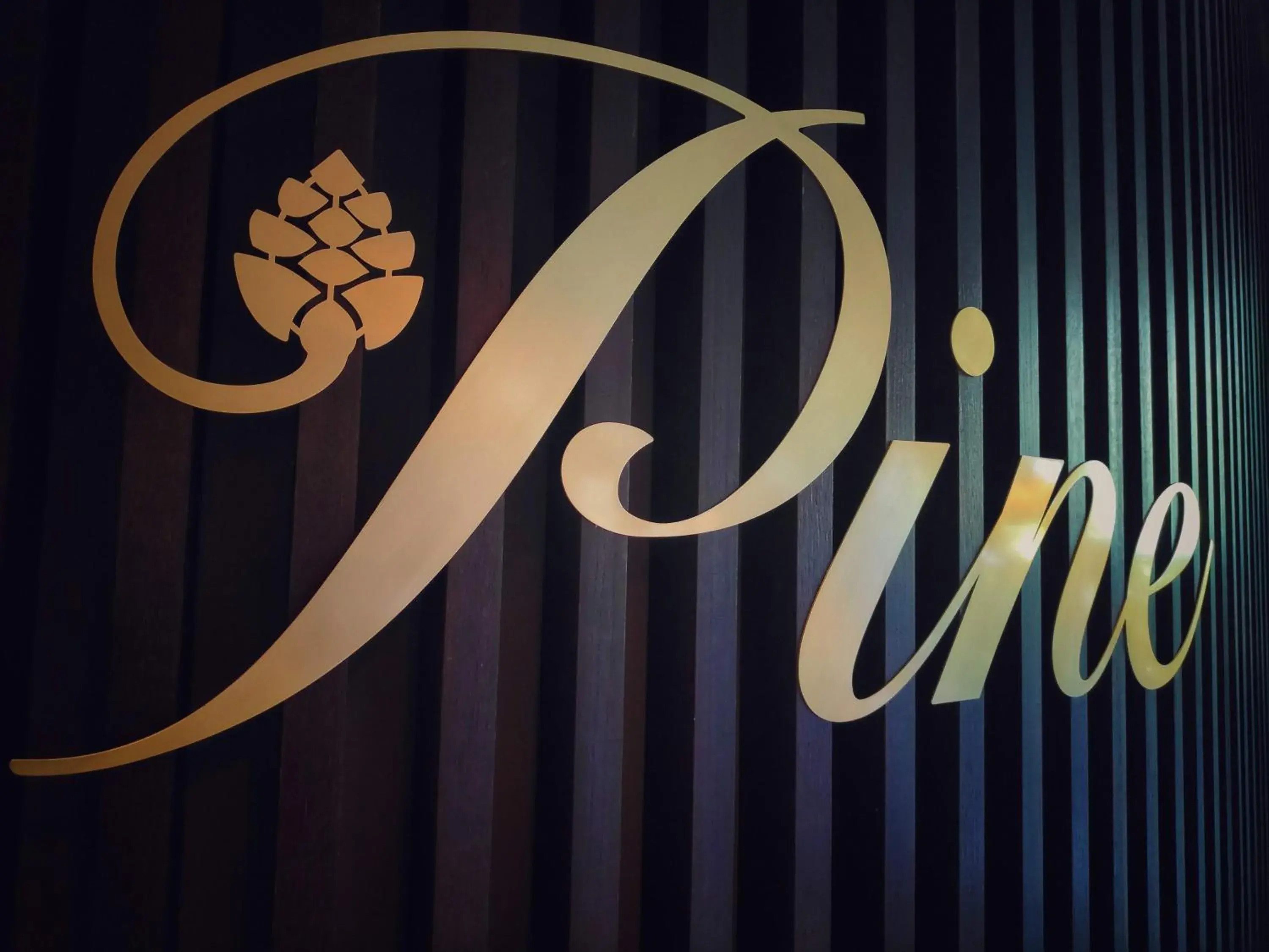 Restaurant/places to eat in Crowne Plaza Bucharest by IHG Restaurant/places to eat in Crowne Plaza Bucharest by IHG