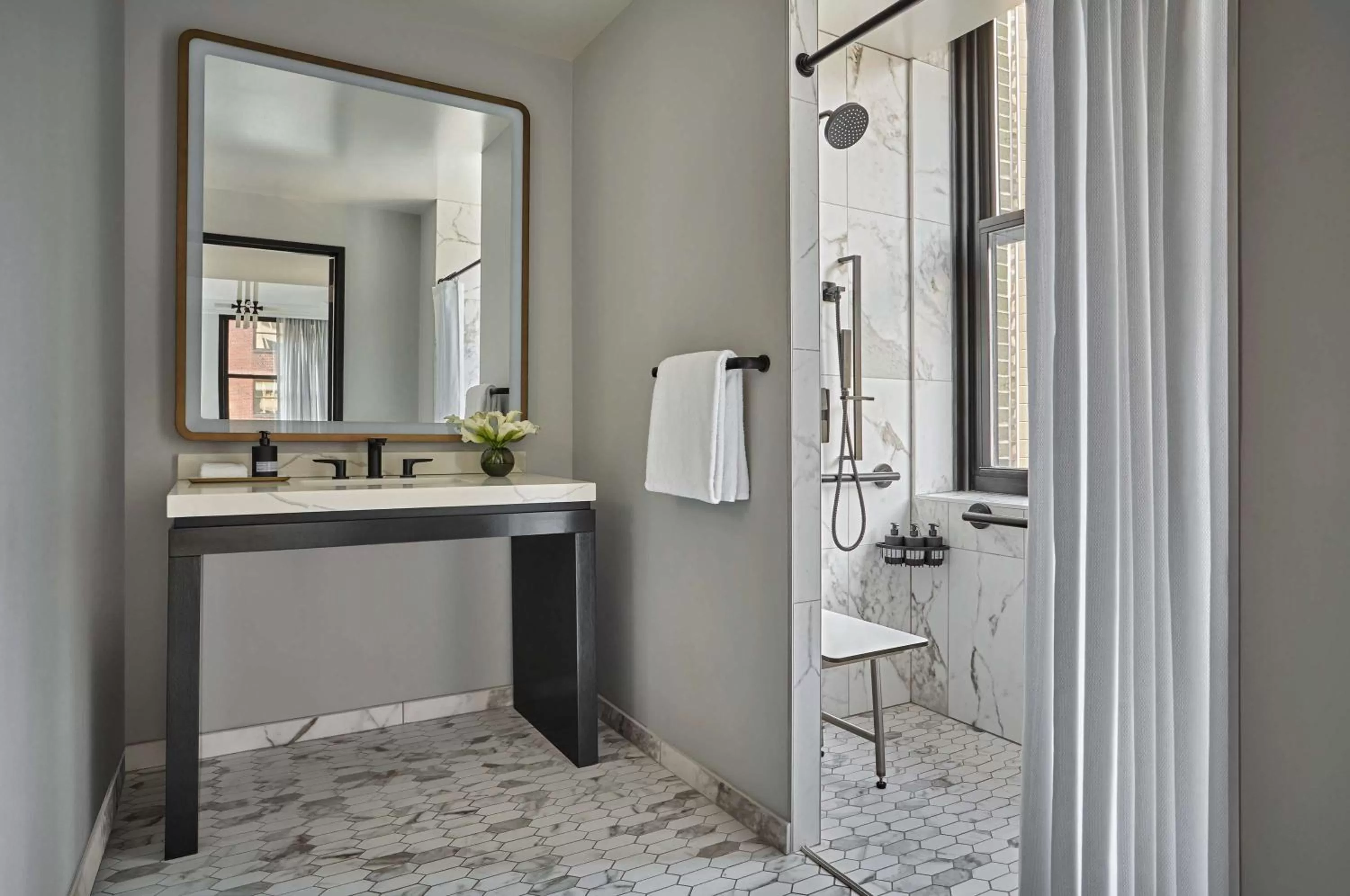 Bathroom in Pendry Chicago