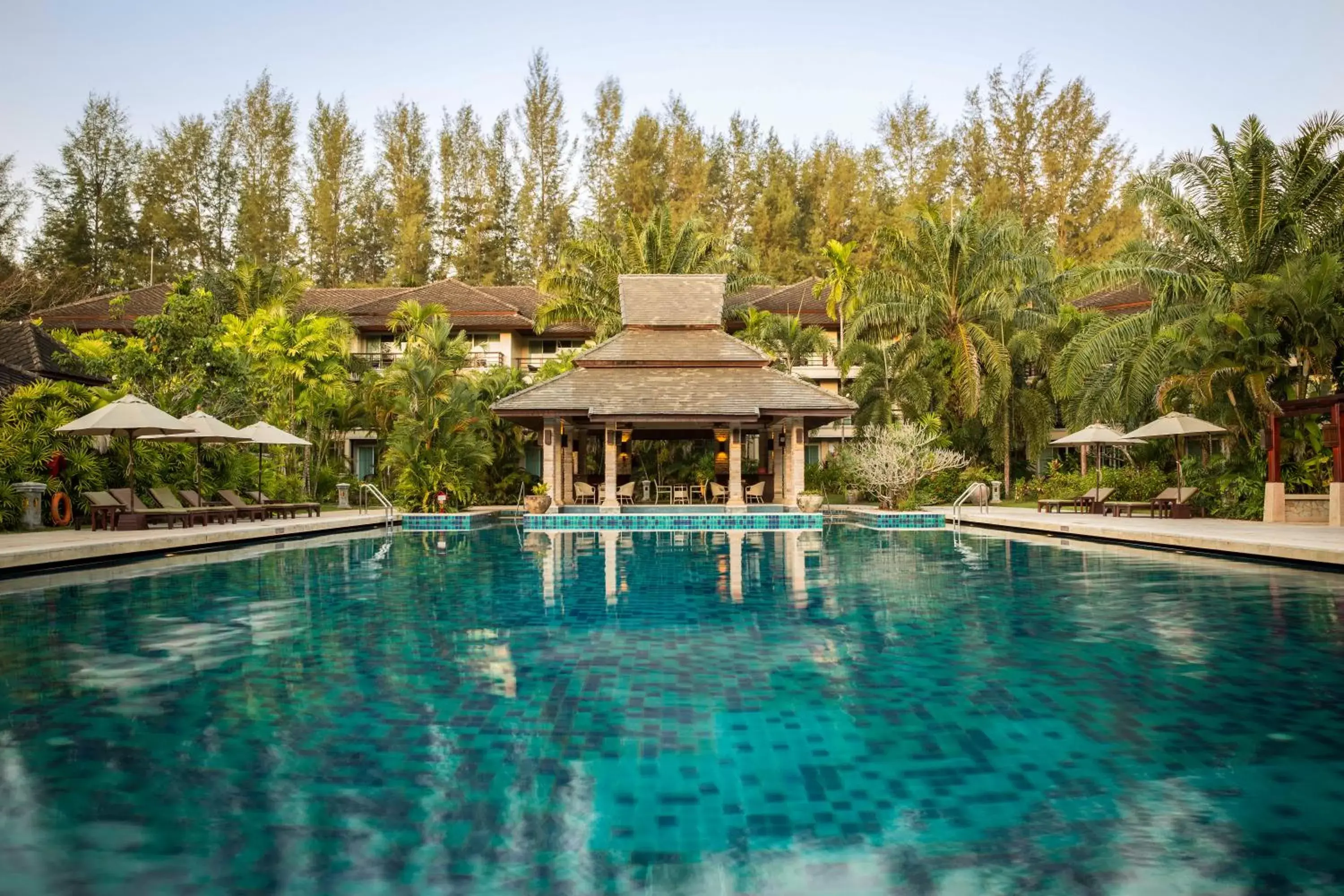 Swimming Pool in ROBINSON KHAO LAK