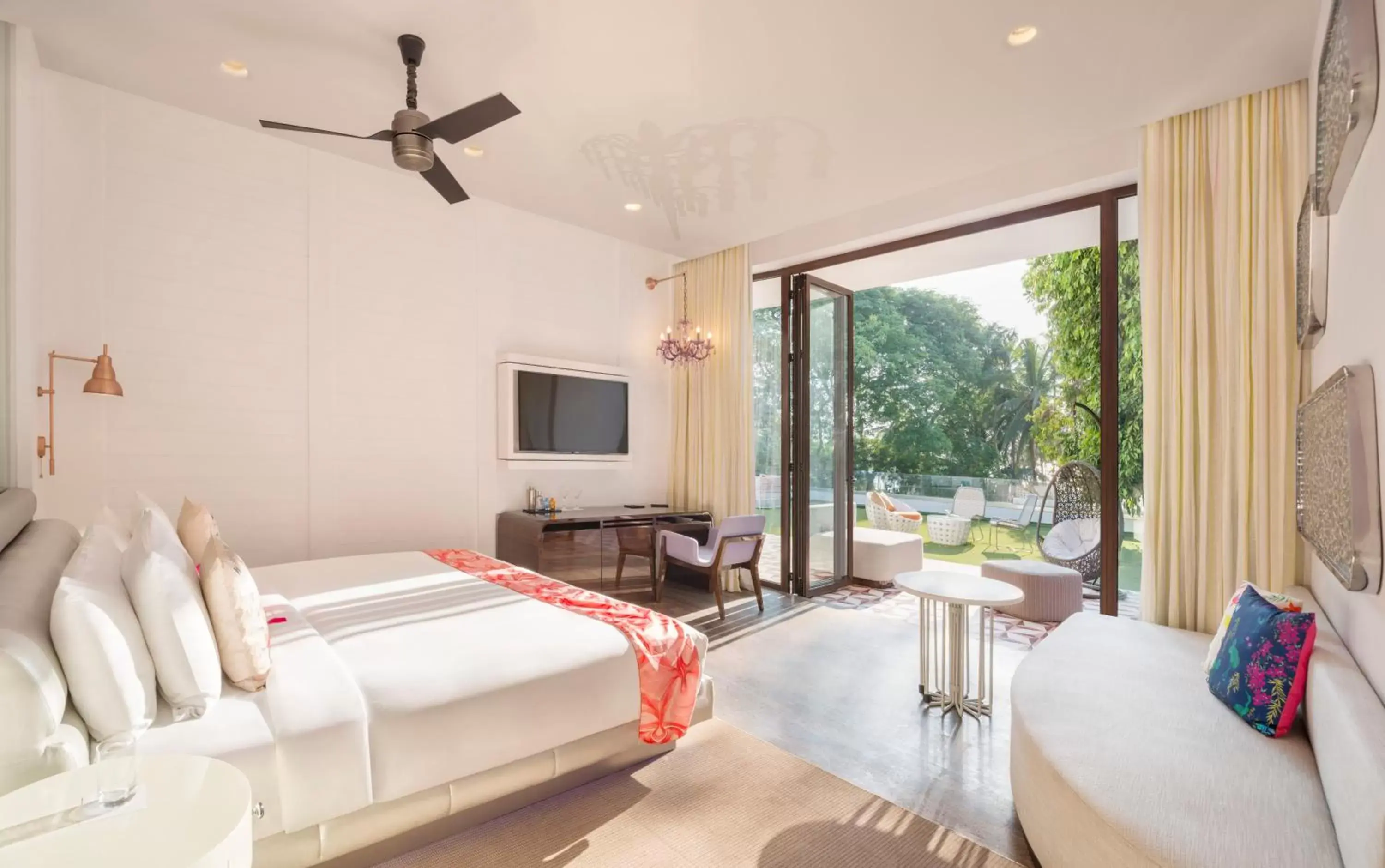 Bed in W Goa