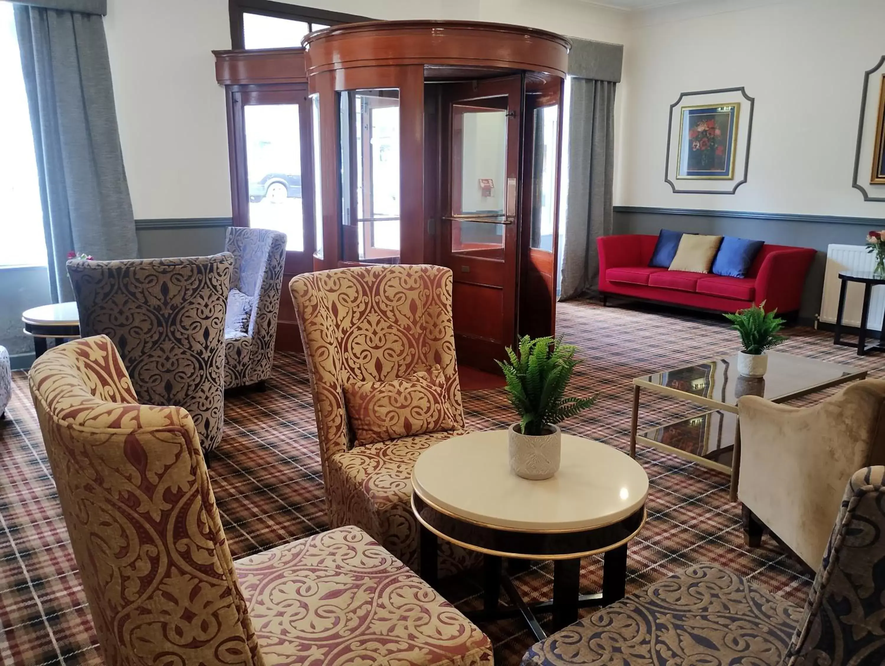 Lobby or reception, Seating Area in Royal Thurso Hotel