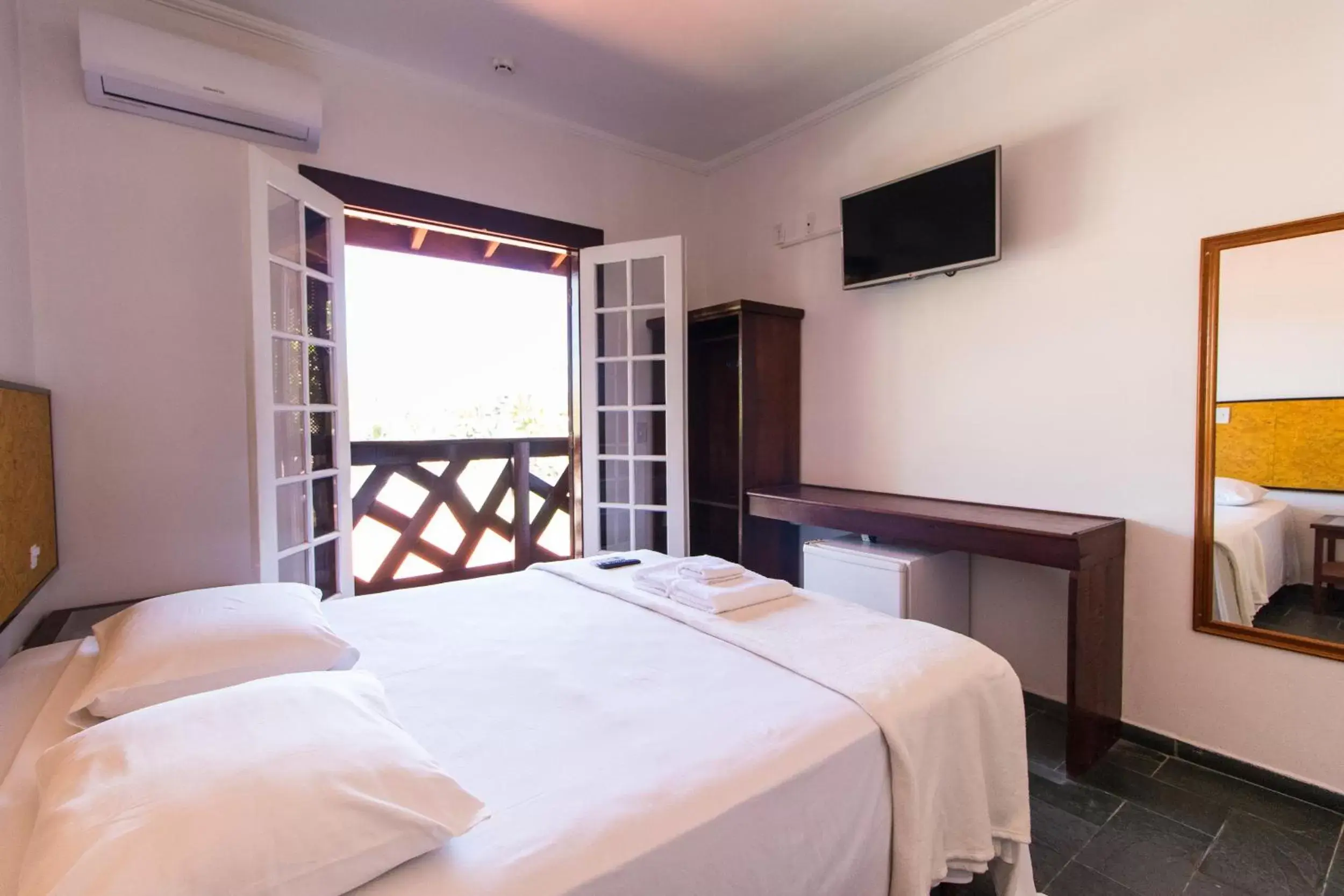 Quarto Superior com Varanda - single occupancy in HOTELARE Hotel Villa Di Capri Quarto Superior com Varanda - single occupancy in HOTELARE Hotel Villa Di Capri