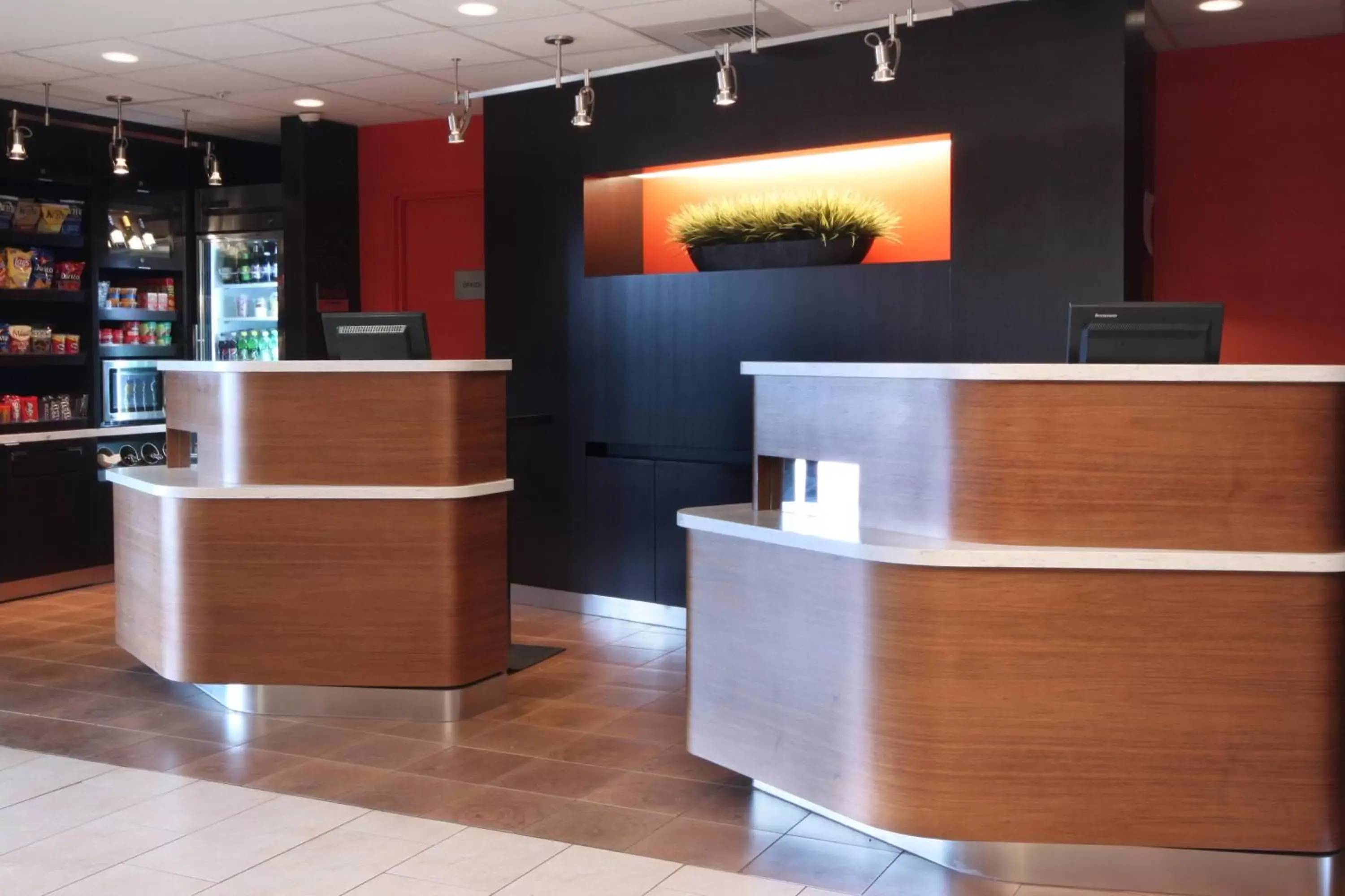 Property building, Lobby/Reception in Courtyard By Marriott Salinas Monterey