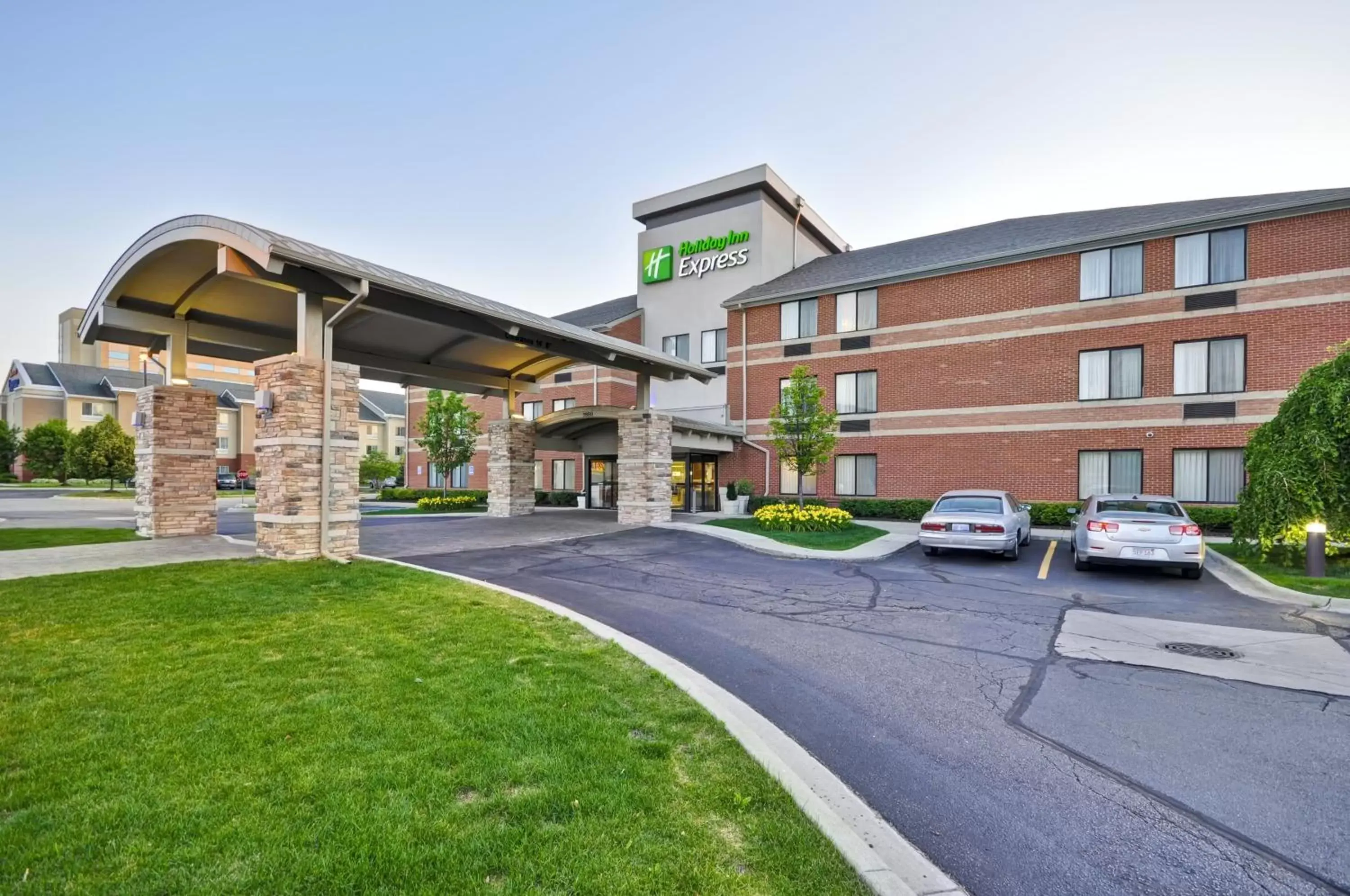 Property building in Holiday Inn Express Romulus / Detroit Airport, an IHG Hotel