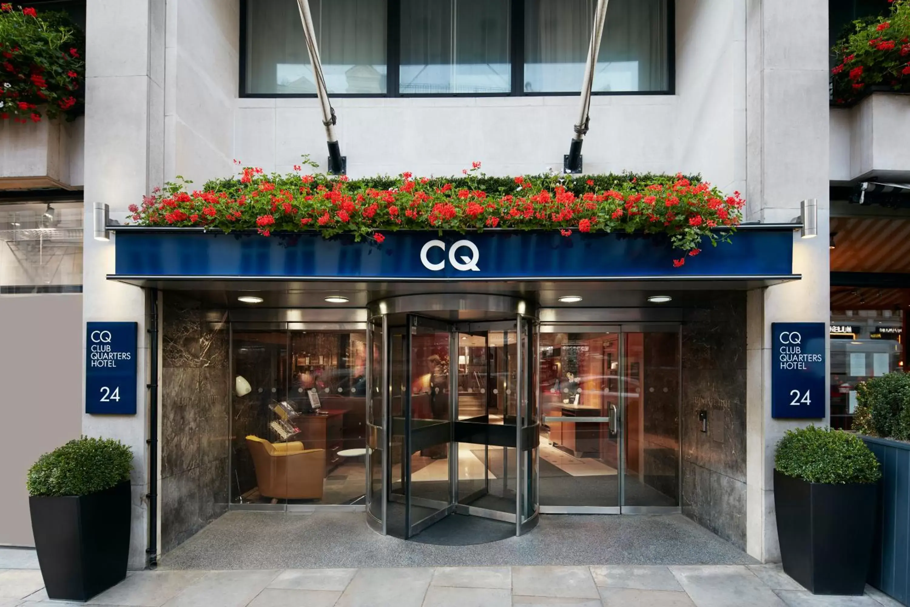Facade/entrance in Club Quarters Hotel St Paul's, London