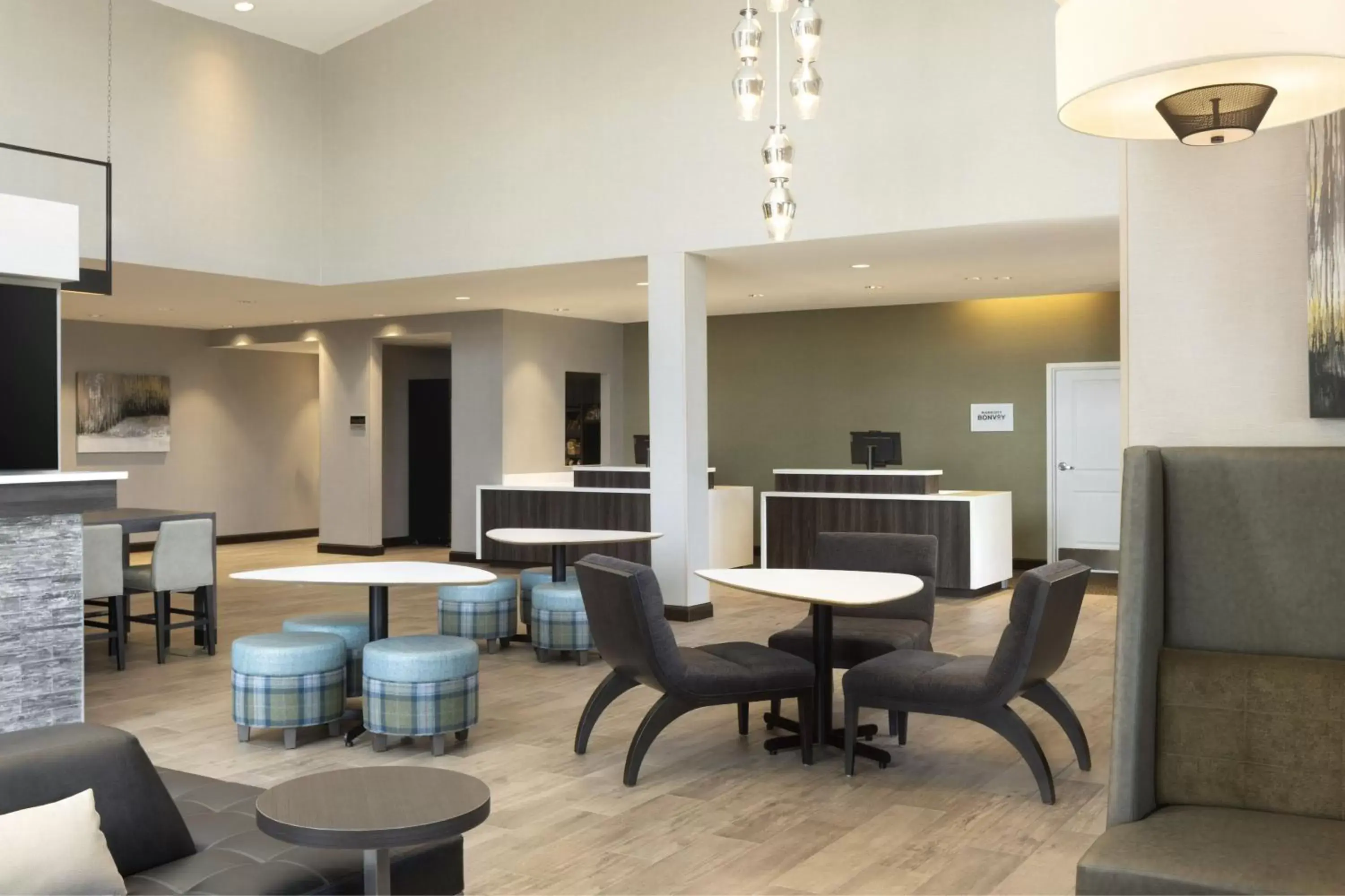Lobby or reception, Lounge/Bar in Residence Inn by Marriott Jonesboro