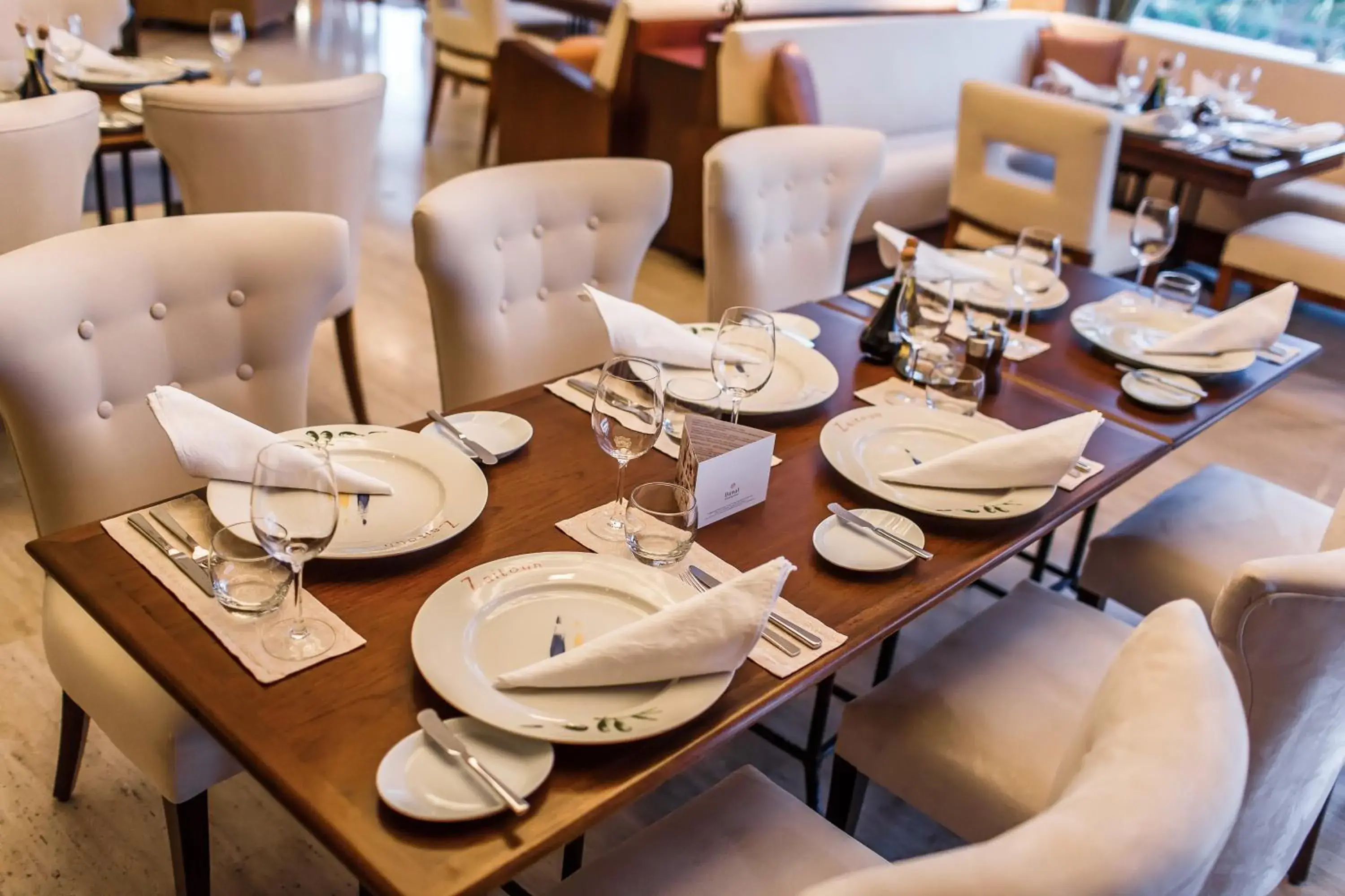 Restaurant/places to eat in Danat Jebel Dhanna Resort Restaurant/places to eat in Danat Jebel Dhanna Resort