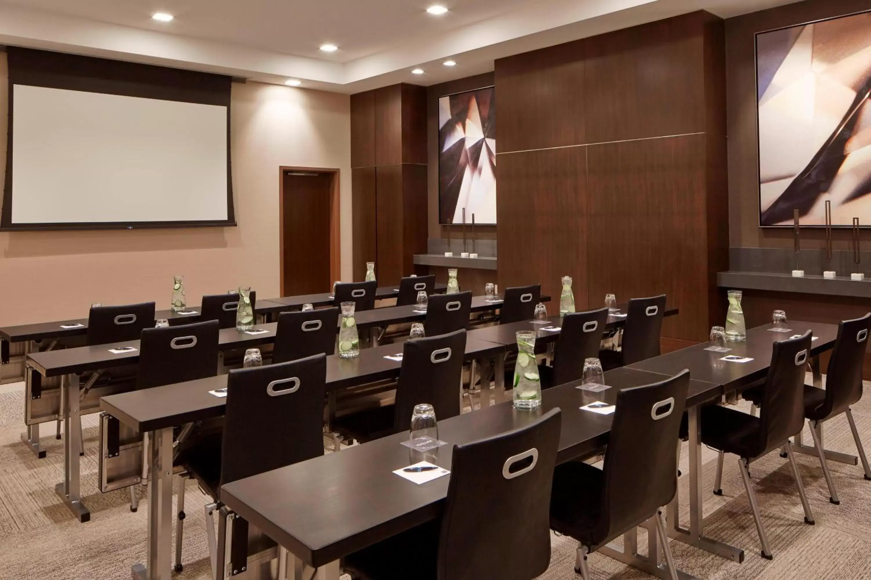 Meeting/conference room in AC Hotel by Marriott Minneapolis Downtown