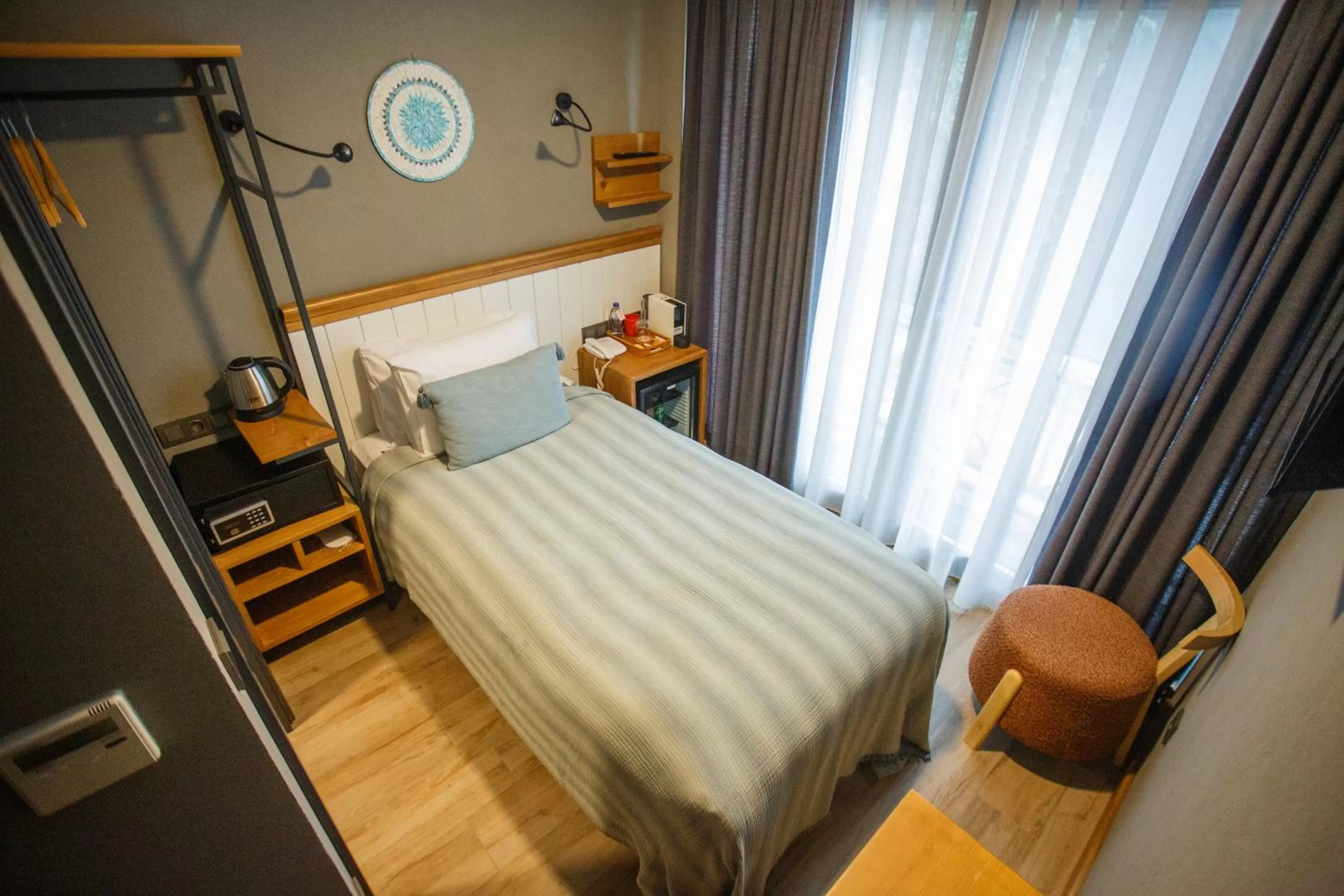 Bed in Istanbul Old City Colorful Houses Balat PETRION Hotel