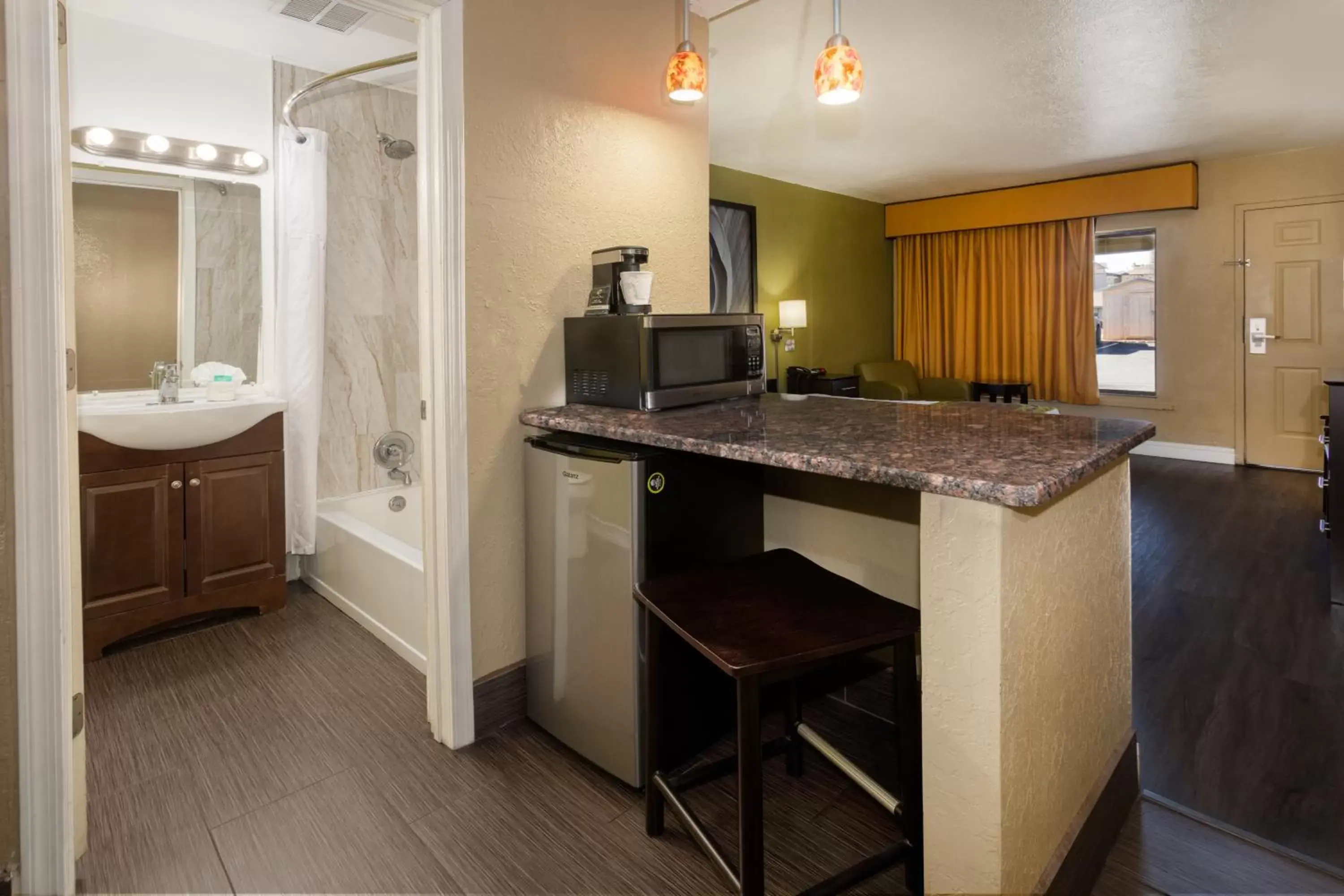 minibar, Bathroom in Super 8 by Wyndham NAU/Downtown Conference Center
