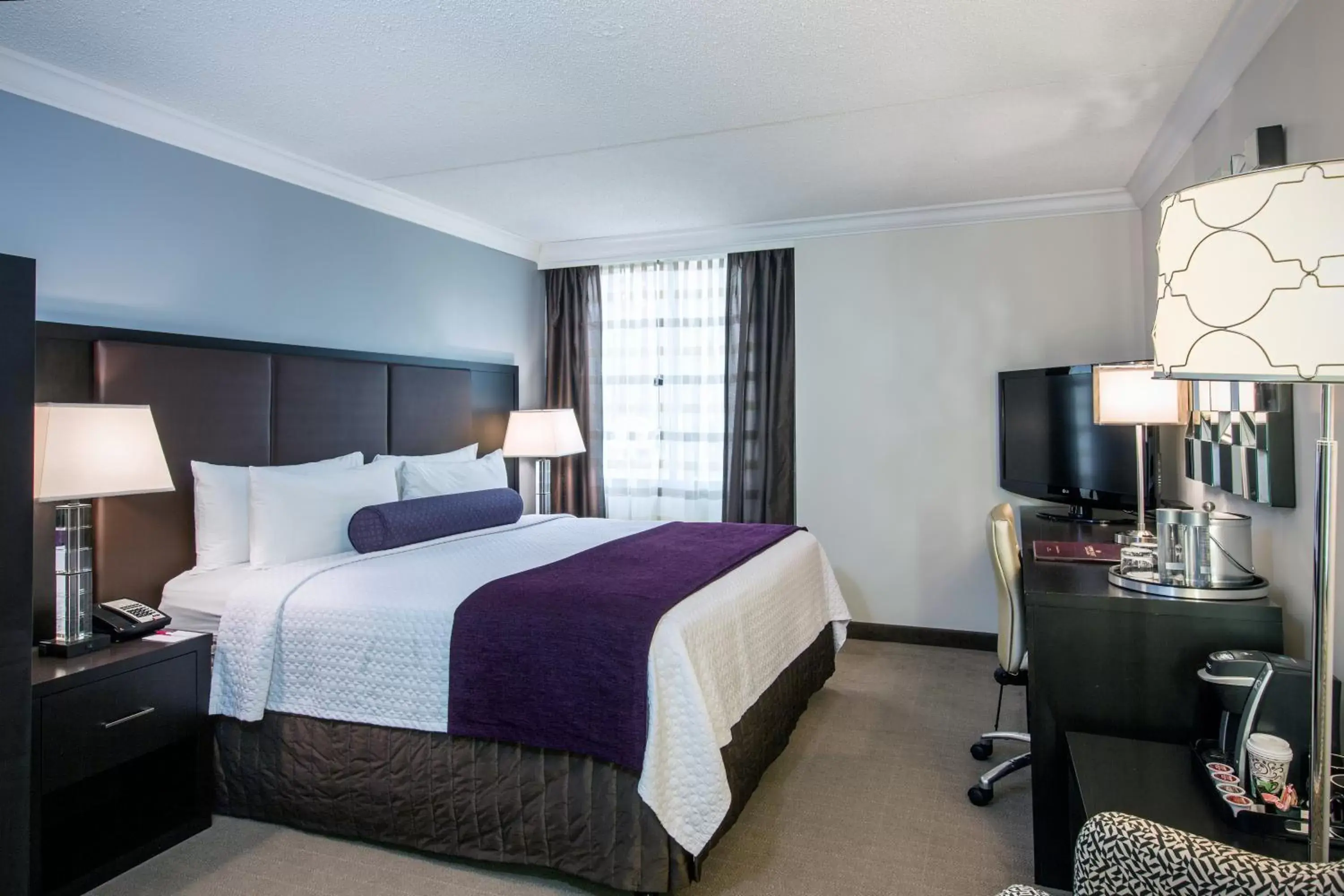 Room Selected at Check-In in Crowne Plaza Suffern-Mahwah, an IHG Hotel