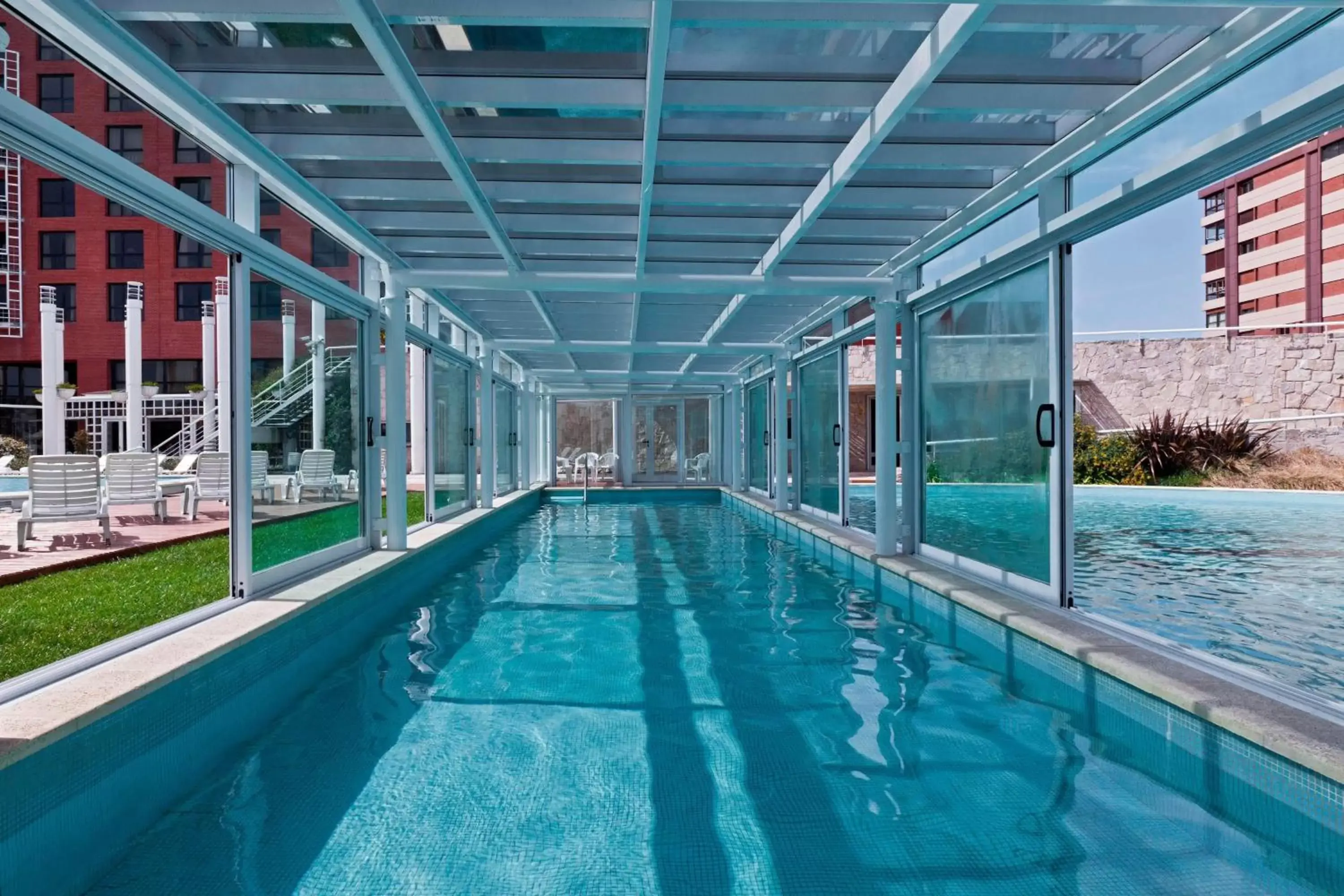 Swimming Pool in Sheraton Mar Del Plata Hotel