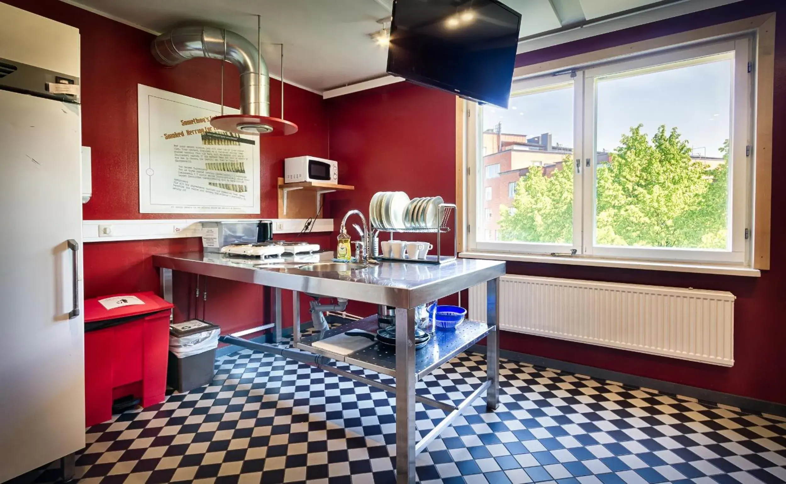 Communal kitchen in Eurohostel