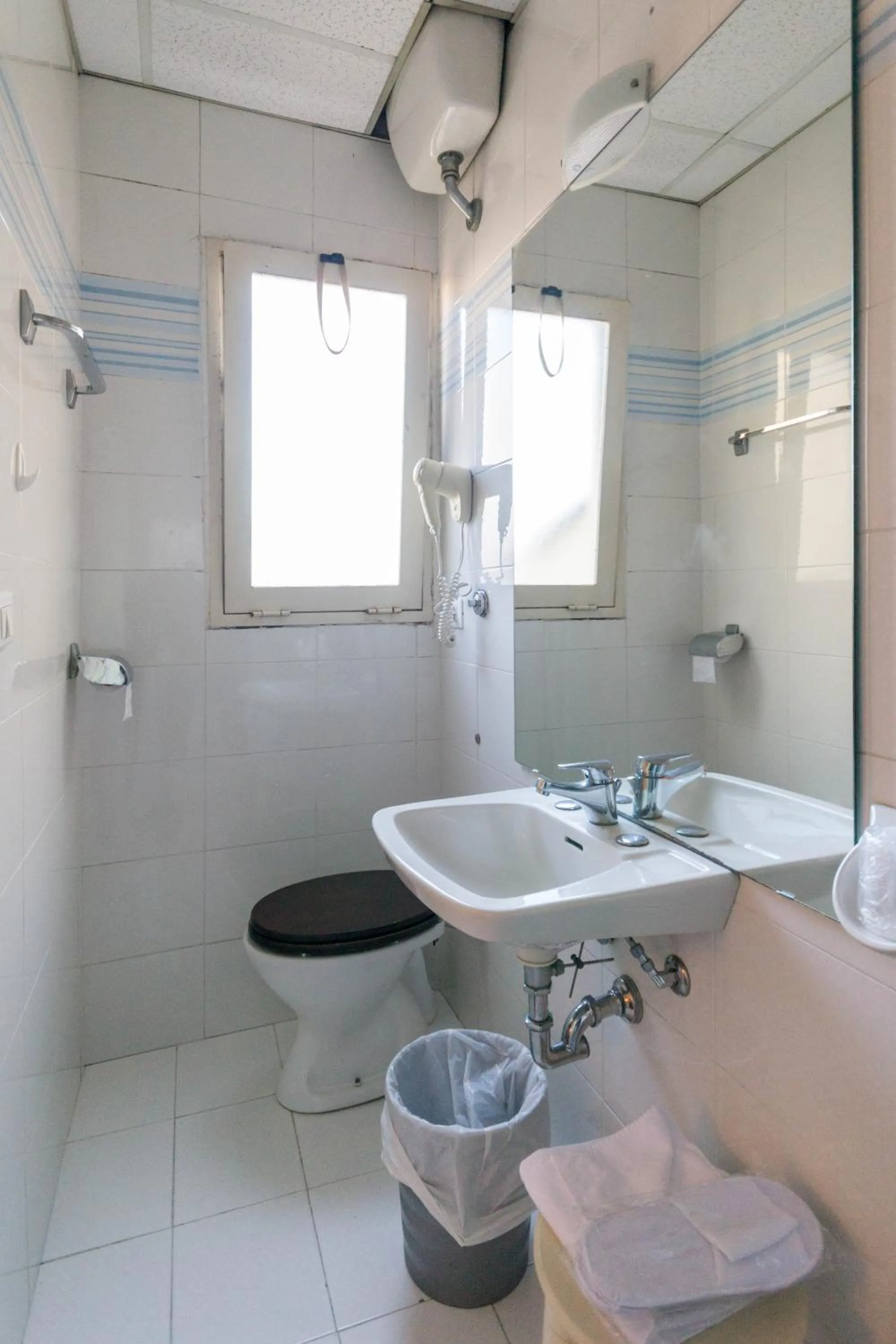 Bathroom in Hotel Rex