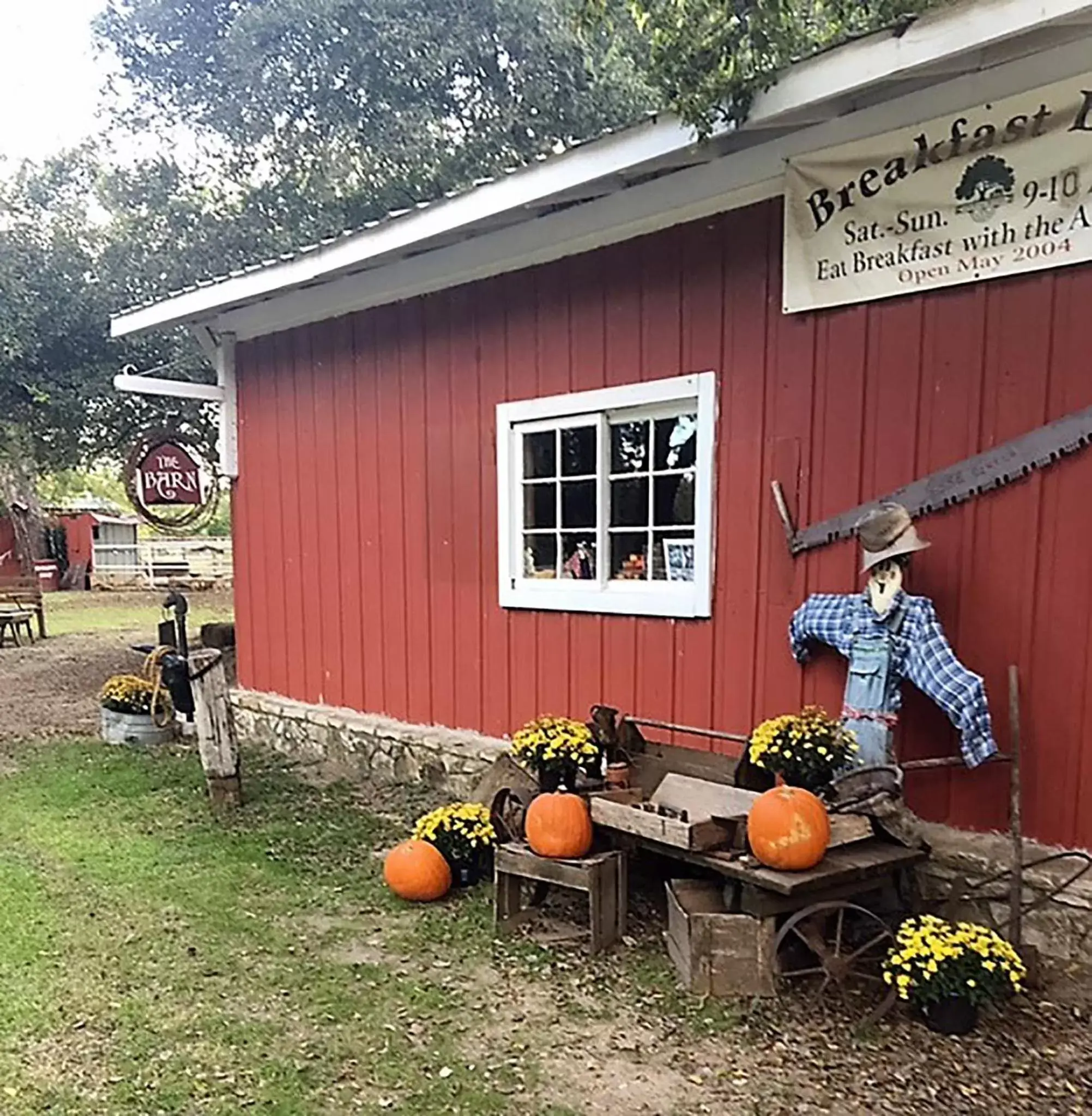 Area and facilities in Country Woods Inn