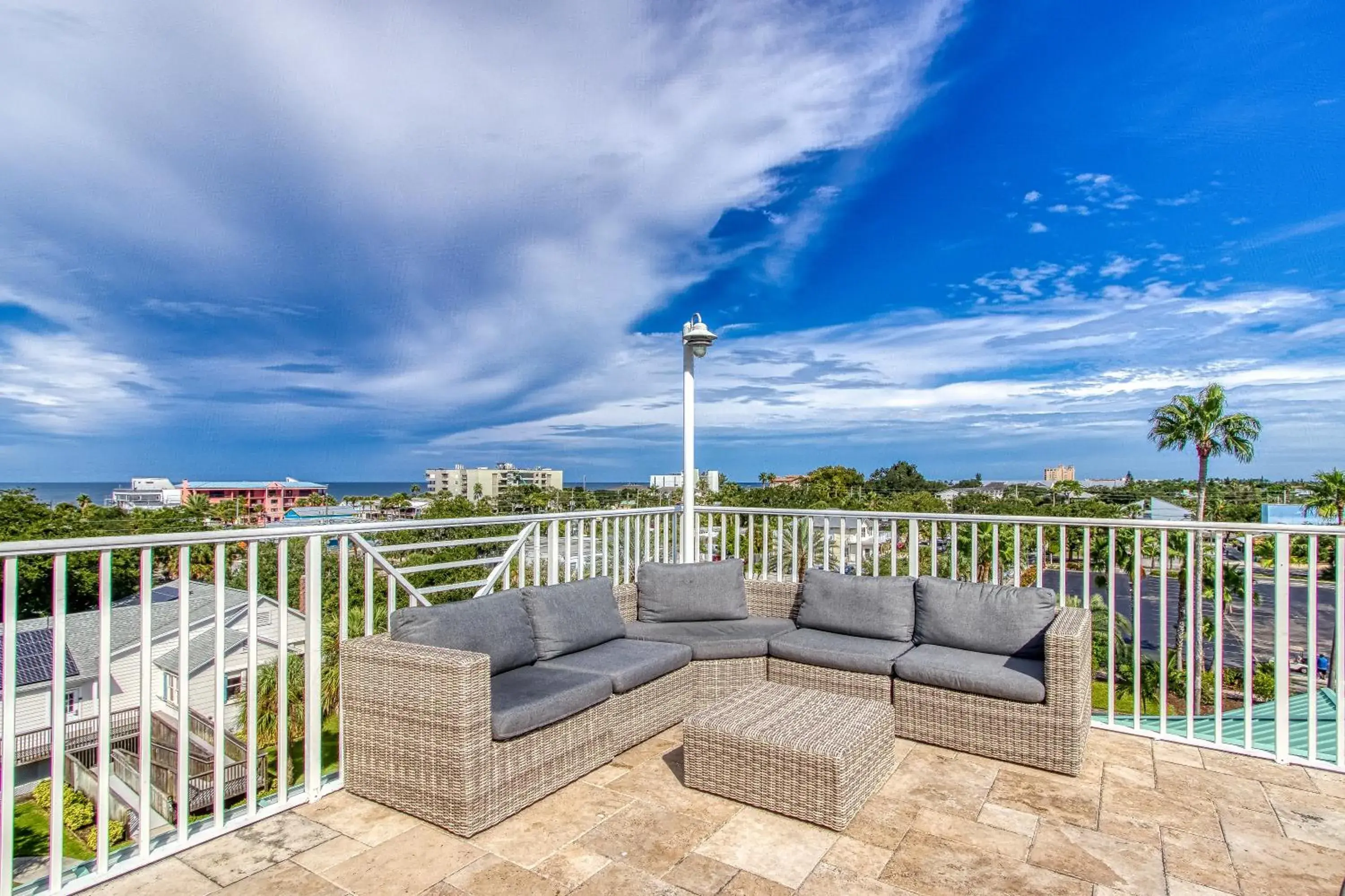 View (from property/room), Balcony/Terrace in New Hotel Collection Harbourside